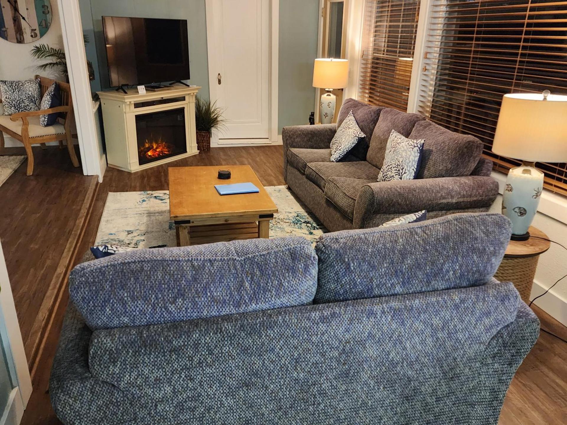Inn at Arch Rock photo 20