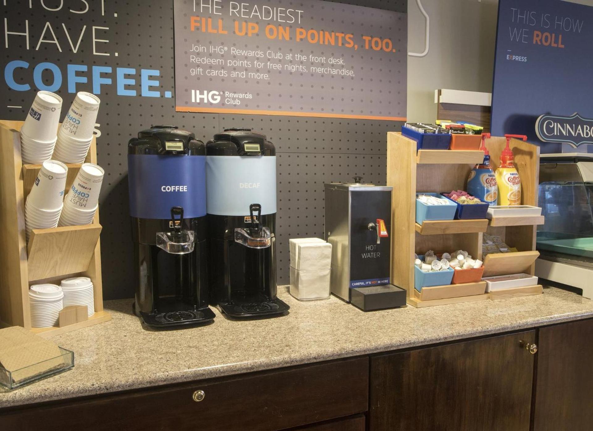 Holiday Inn Express & Suites - Sharon-Hermitage by IHG photo 36