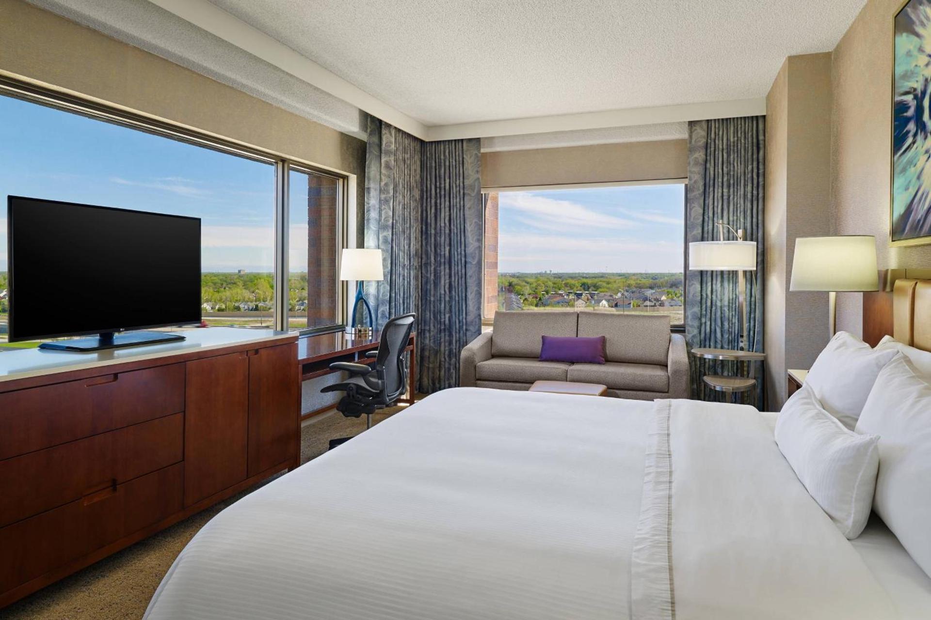 The Westin Chicago Northwest photo 25