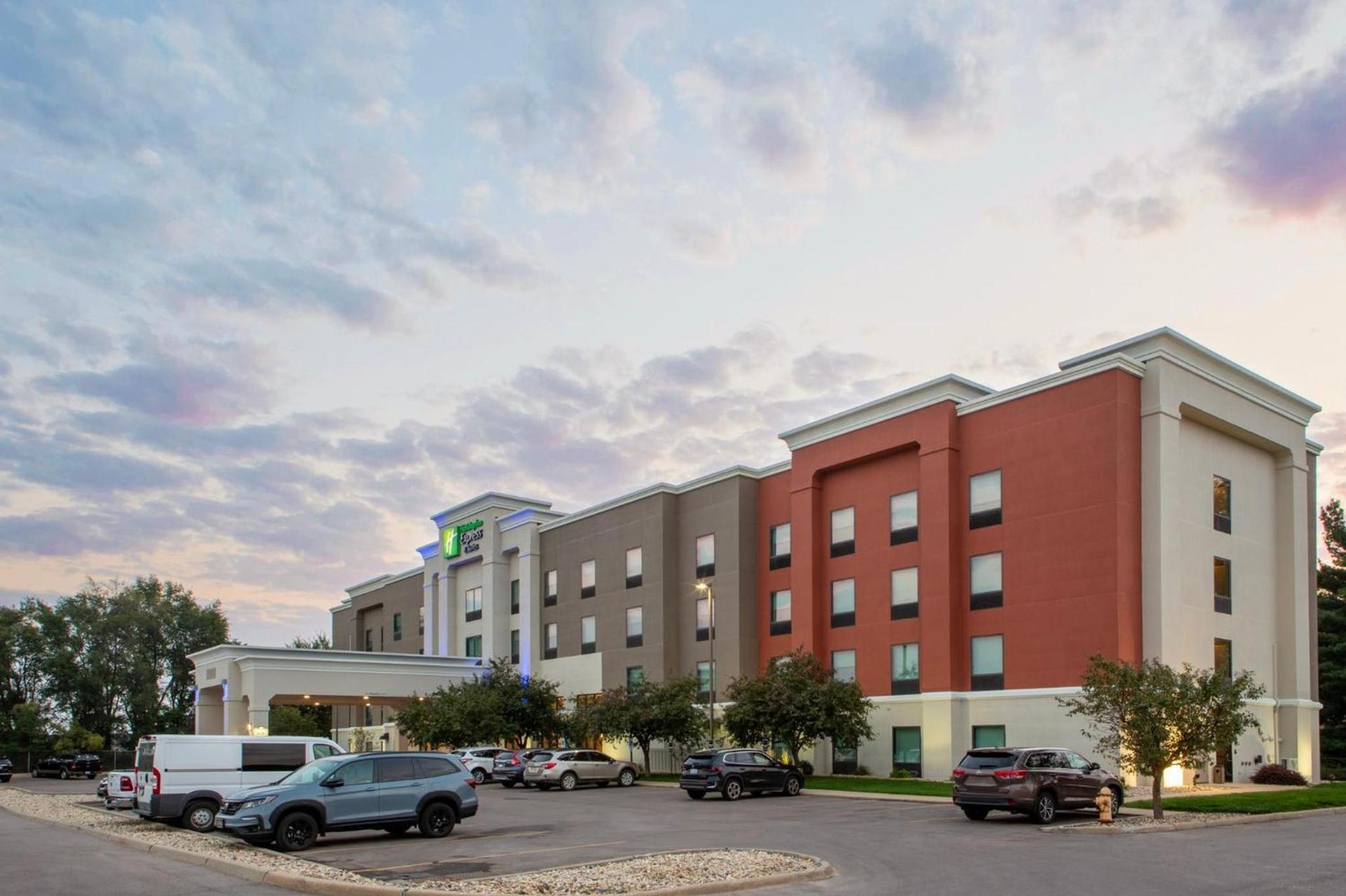 Holiday Inn Express & Suites Sioux City-South by IHG photo 45