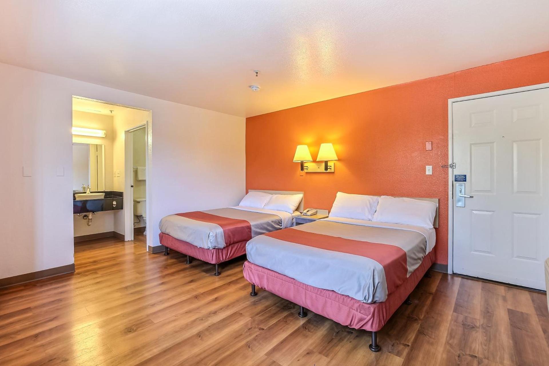 Motel 6-Pinole, CA photo 12