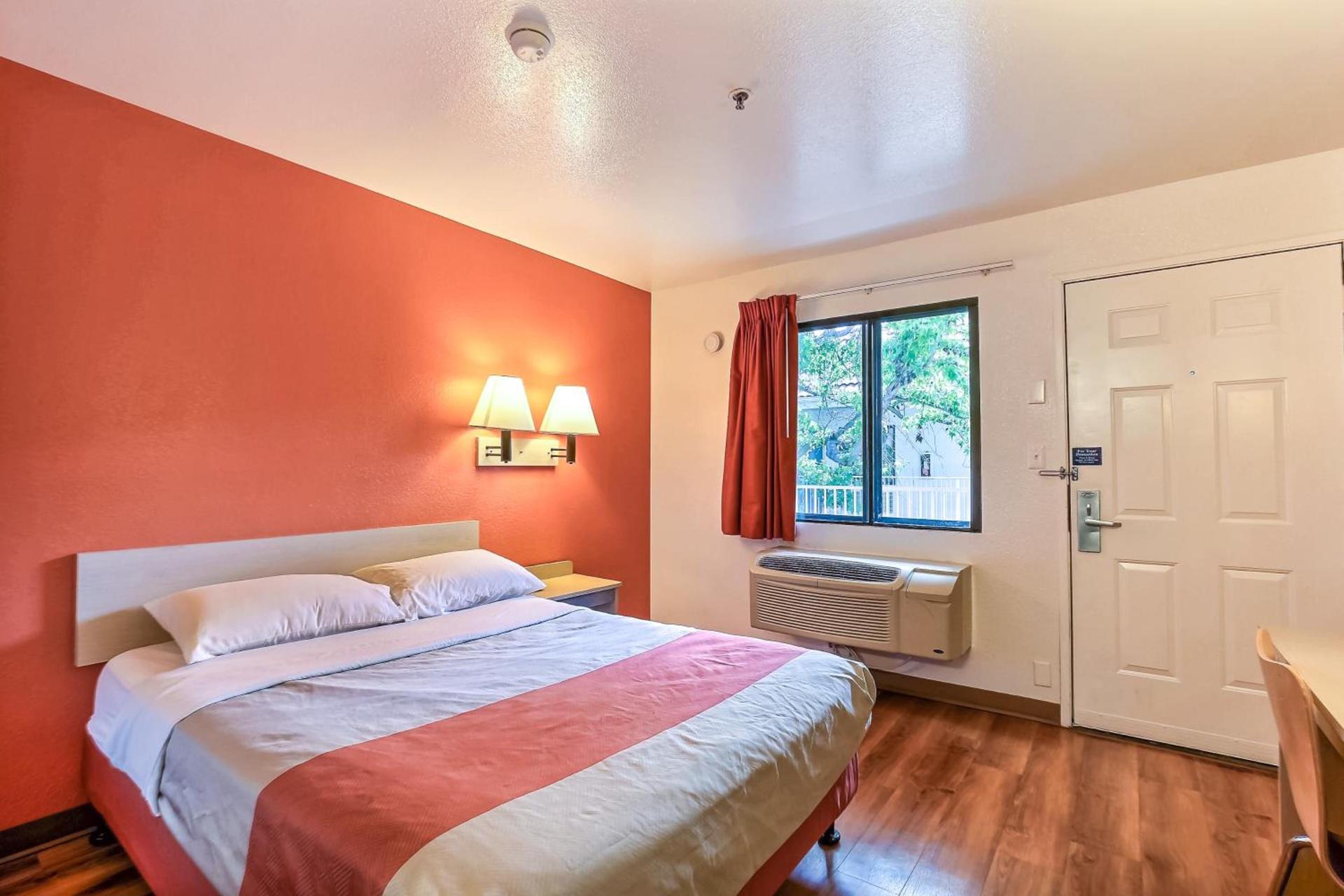 Motel 6-Pinole, CA photo 15