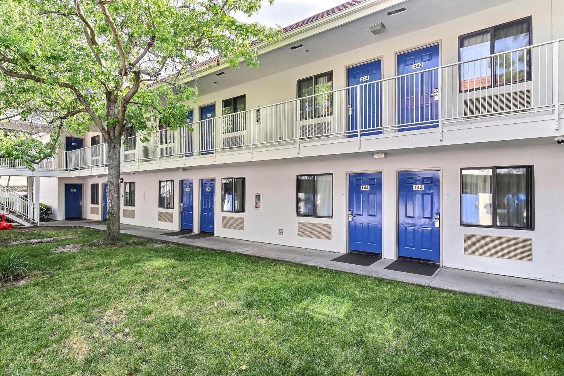 Motel 6-Pinole, CA photo 4