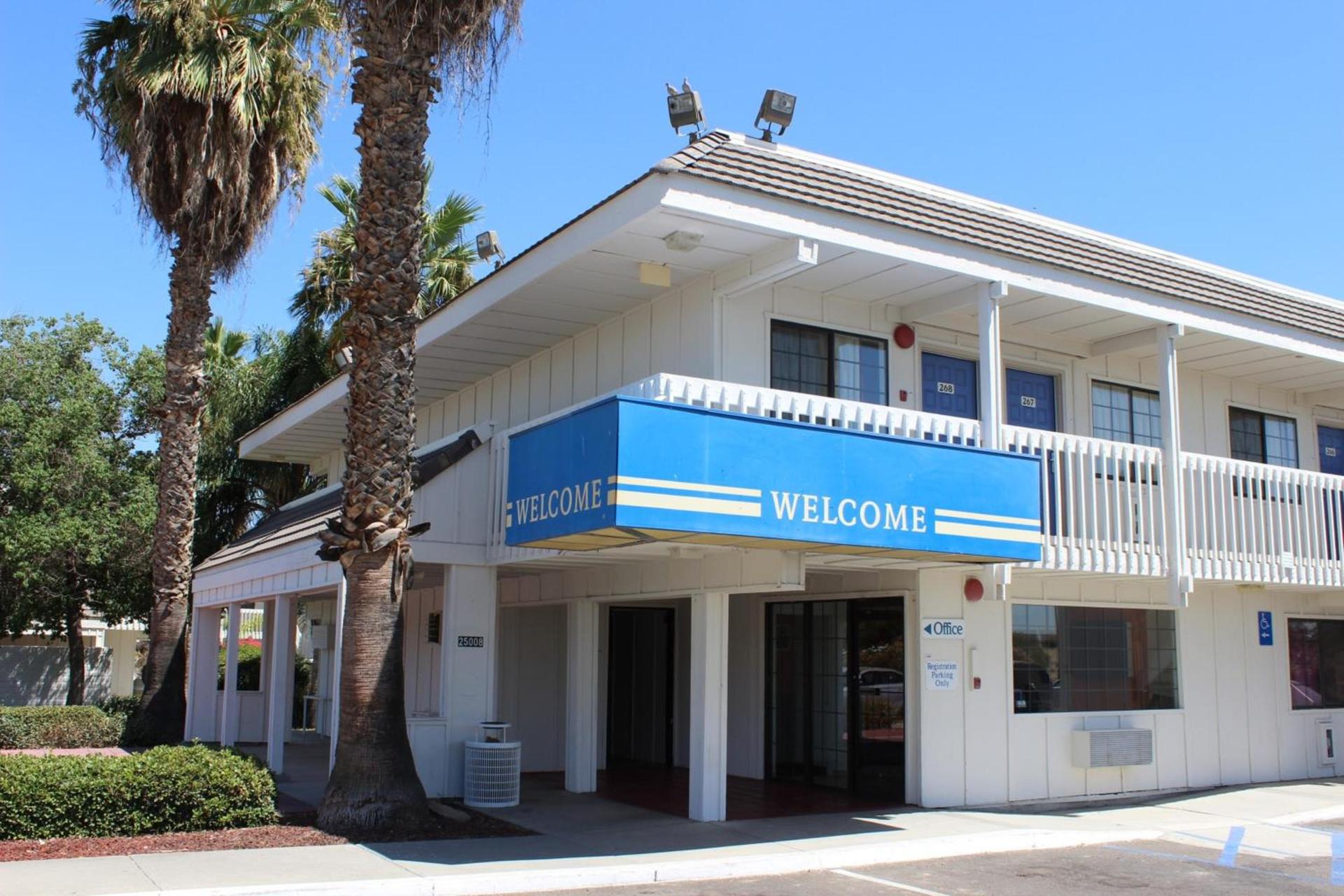 Motel 6-Coalinga, CA - East photo 12