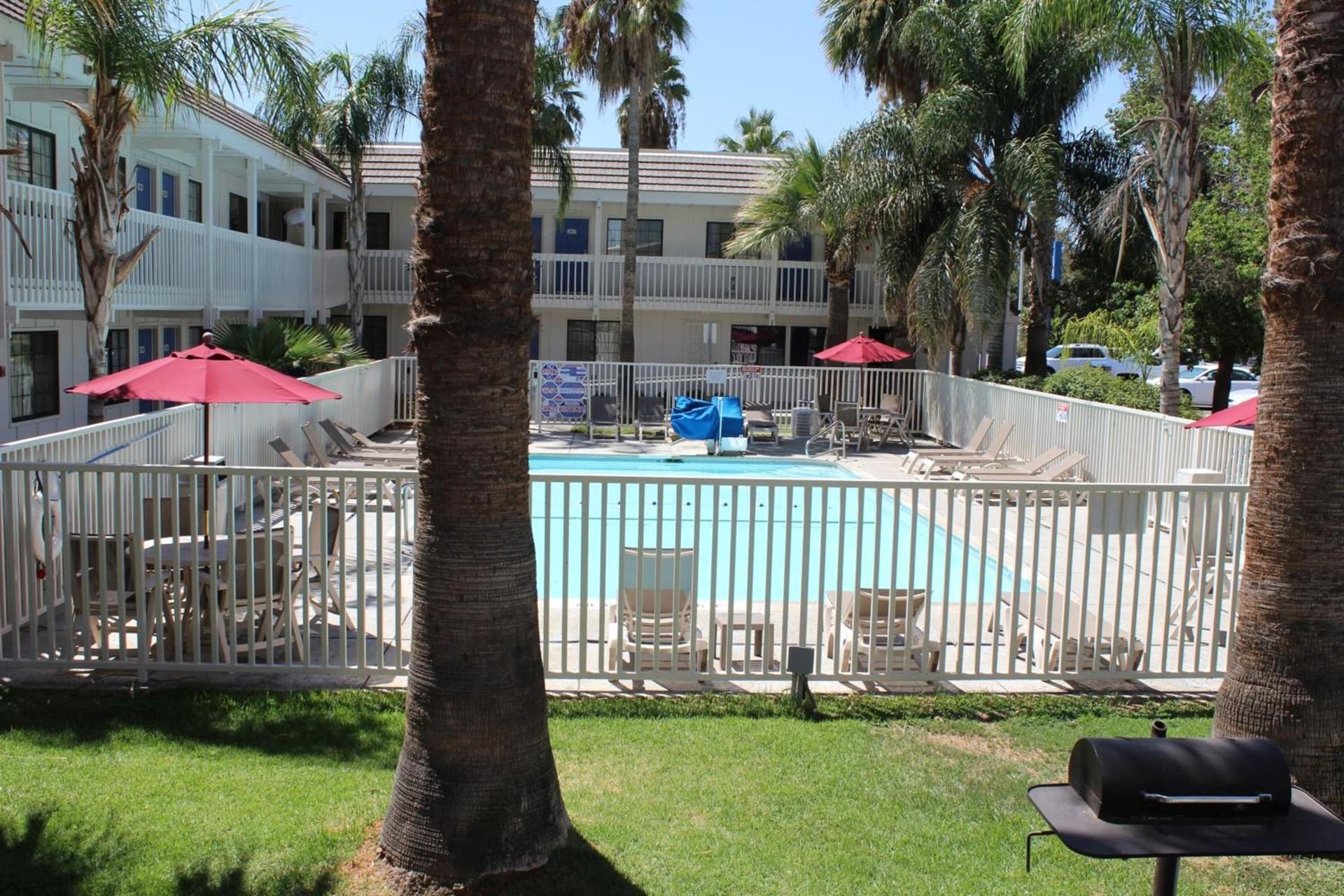 Motel 6-Coalinga, CA - East photo 29