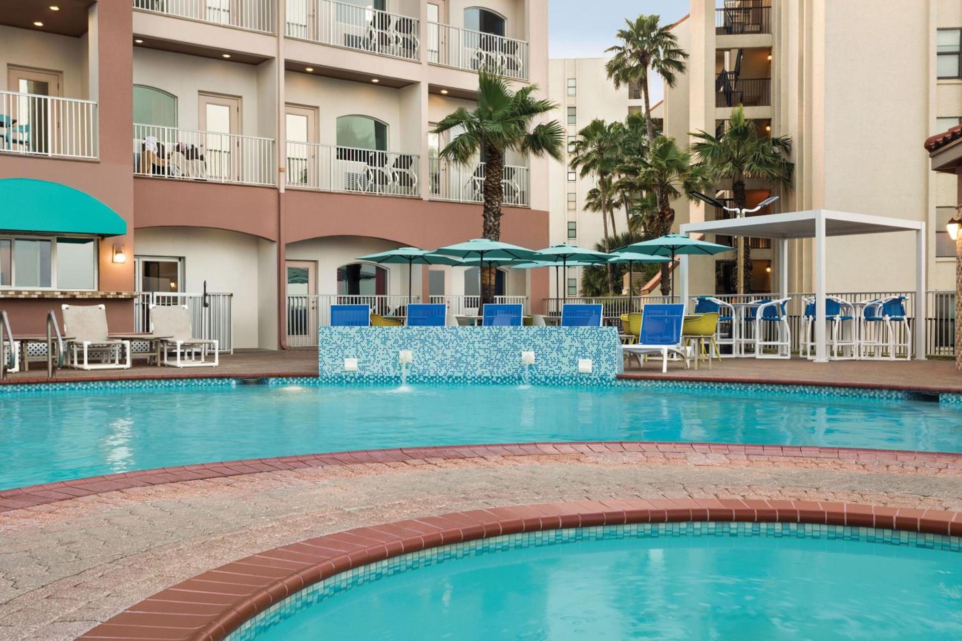 La Copa Inn Beach Hotel photo 59