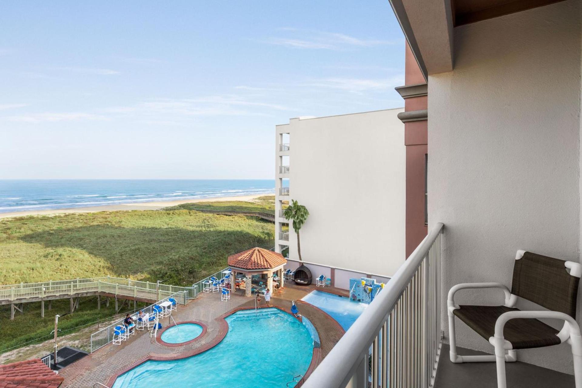 La Copa Inn Beach Hotel photo 67