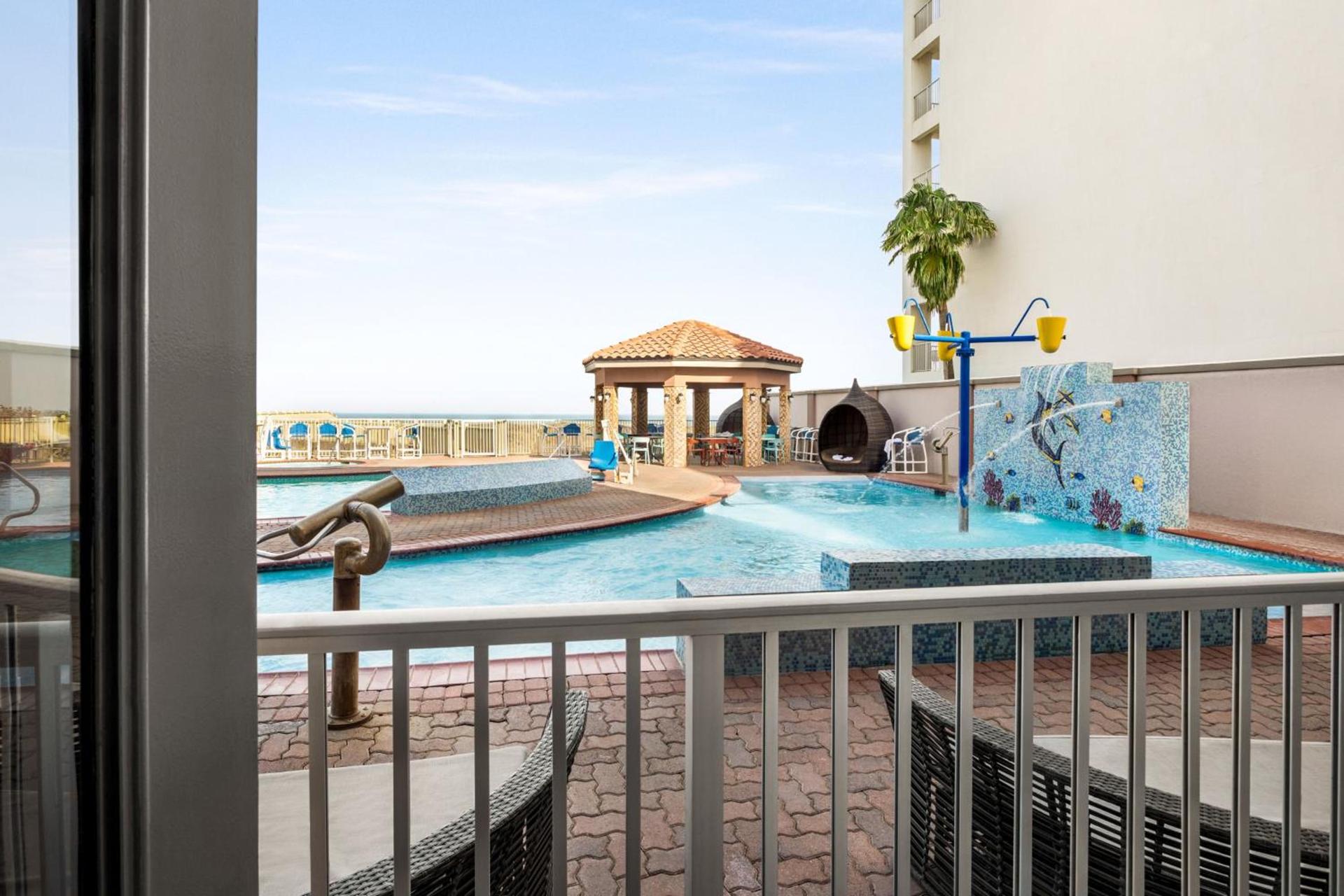 La Copa Inn Beach Hotel photo 69