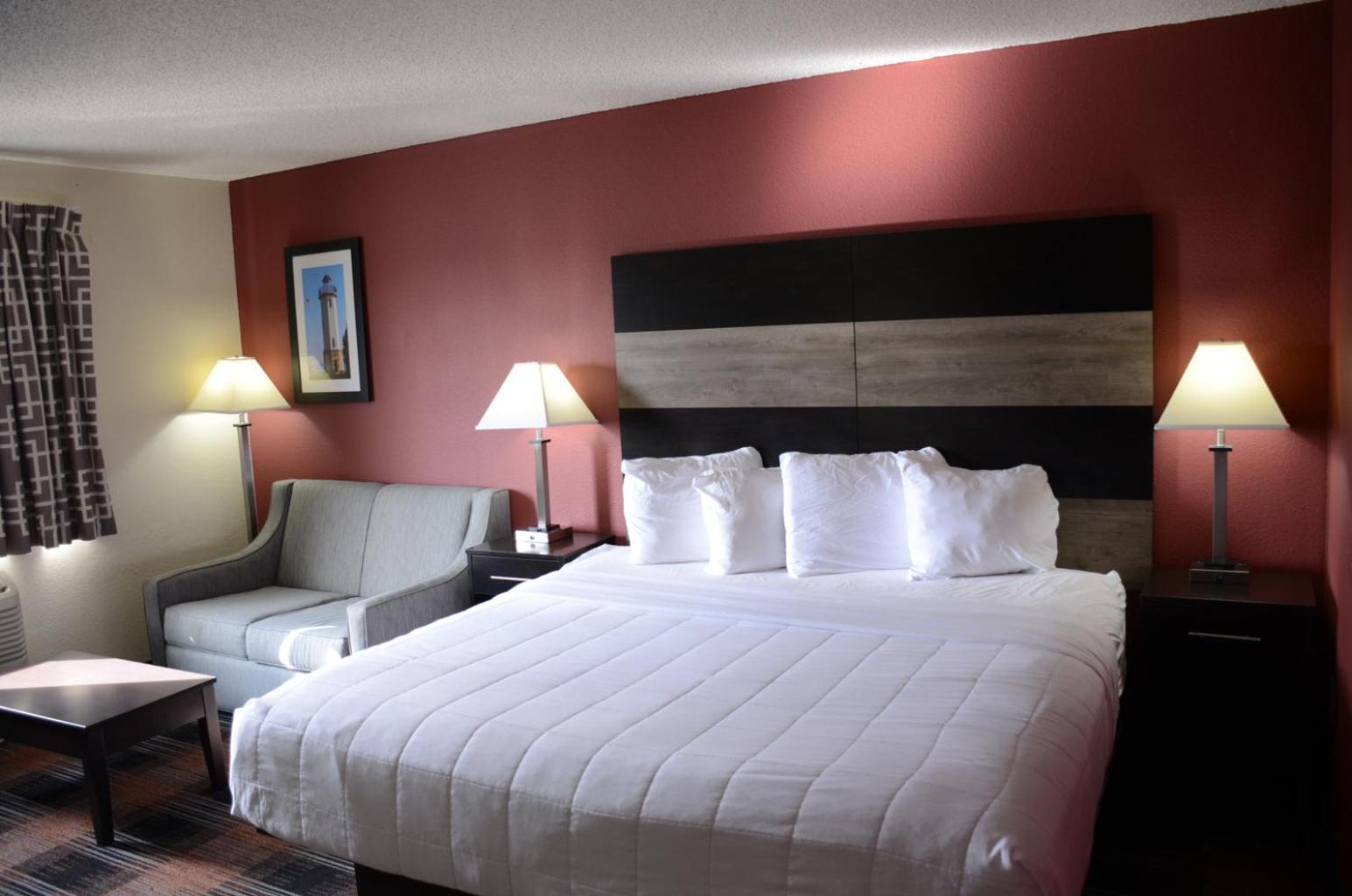 Baymont by Wyndham Waupun photo 6