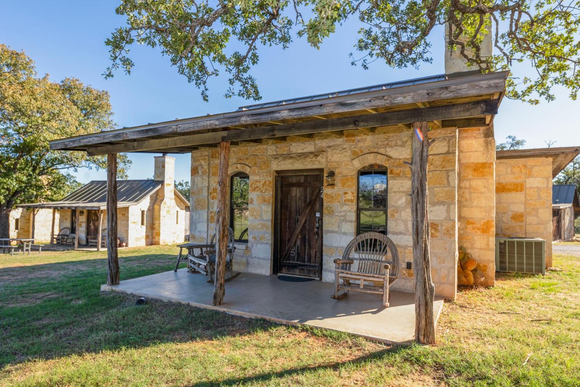 Country Inn Cottages photo 32