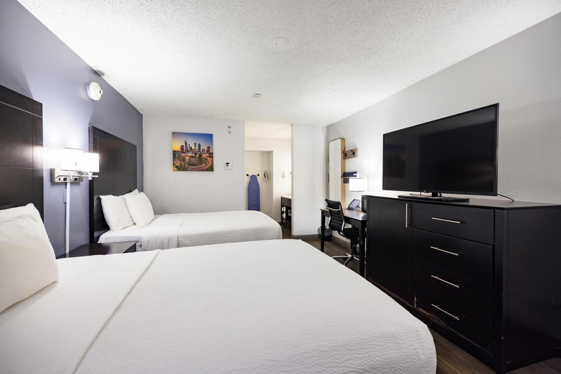 La Quinta Inn by Wyndham Tampa Near Busch Gardens photo 44