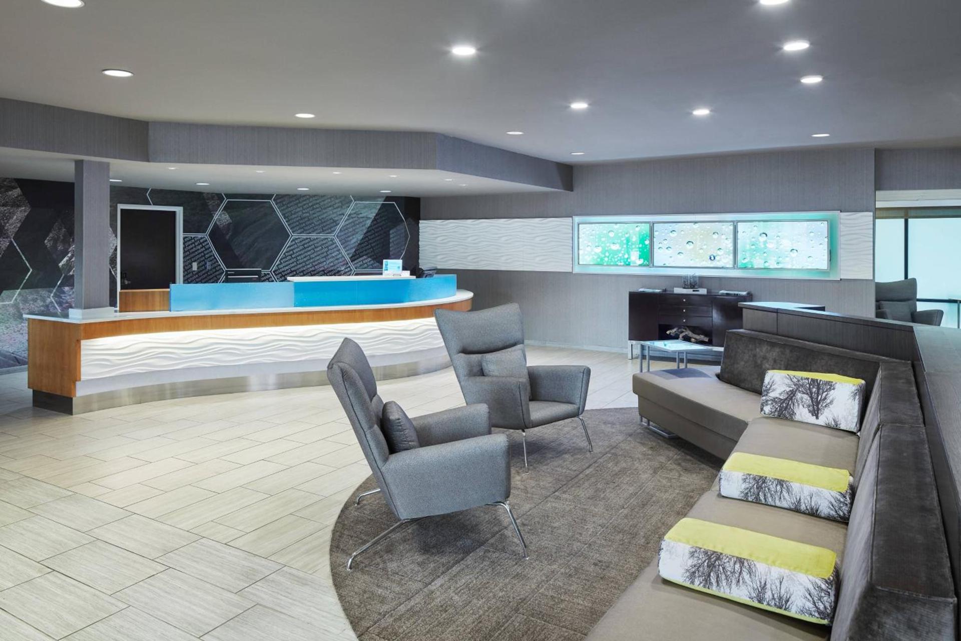 SpringHill Suites by Marriott Chicago Bolingbrook photo 2
