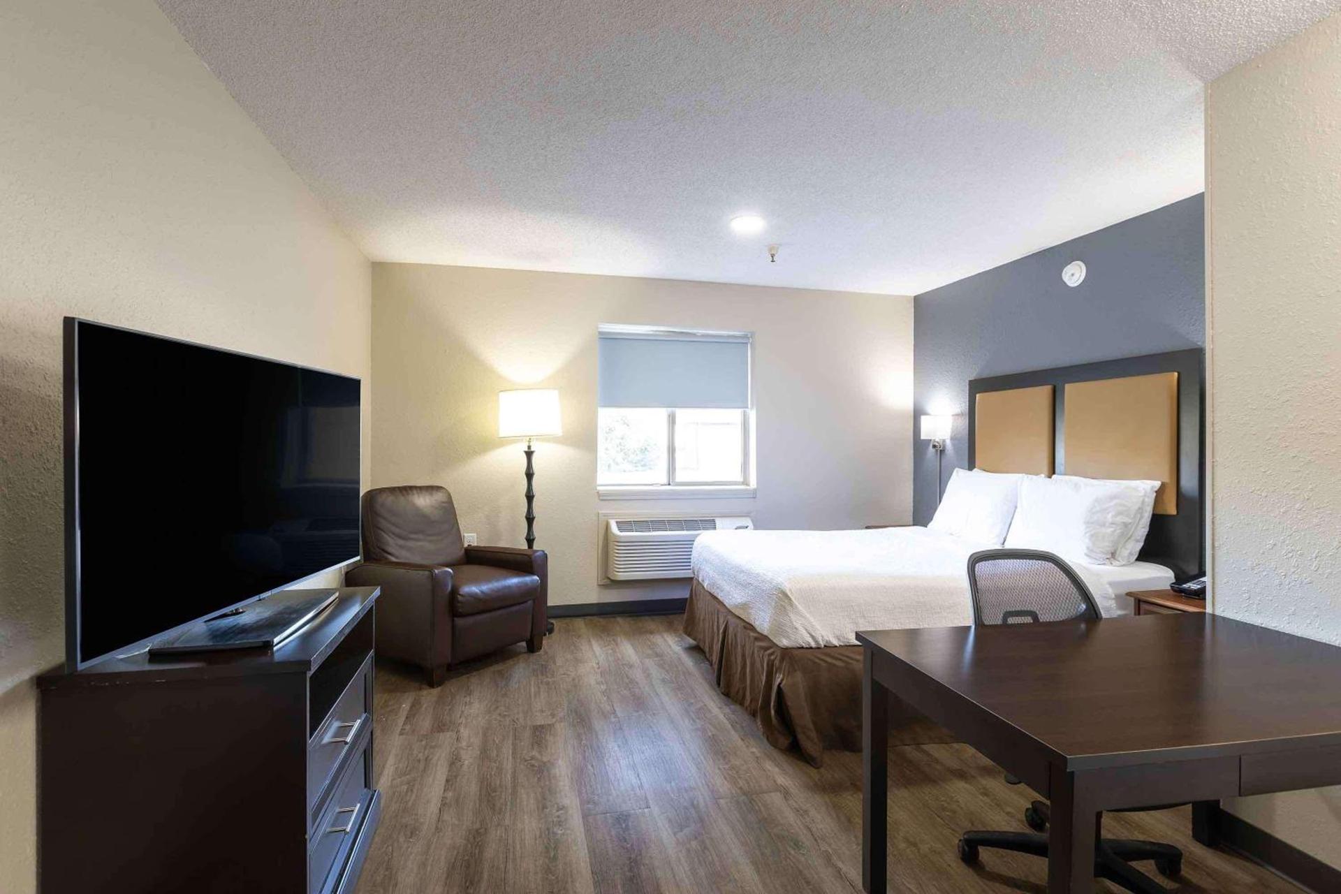Extended Stay America Suites - Columbia - Greystone photo 11