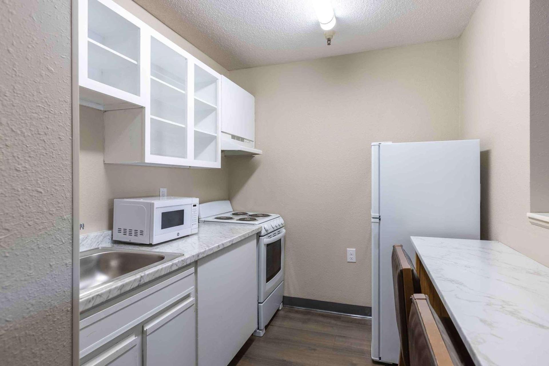 Extended Stay America Suites - Columbia - Greystone photo 18