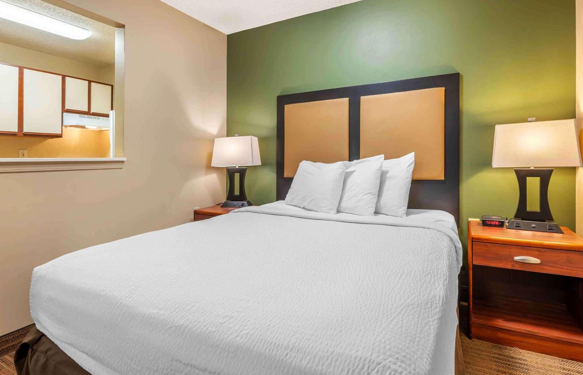 Studio 6 Extended Stay Florence KY - Meijer Dr Cincinnati photo 4