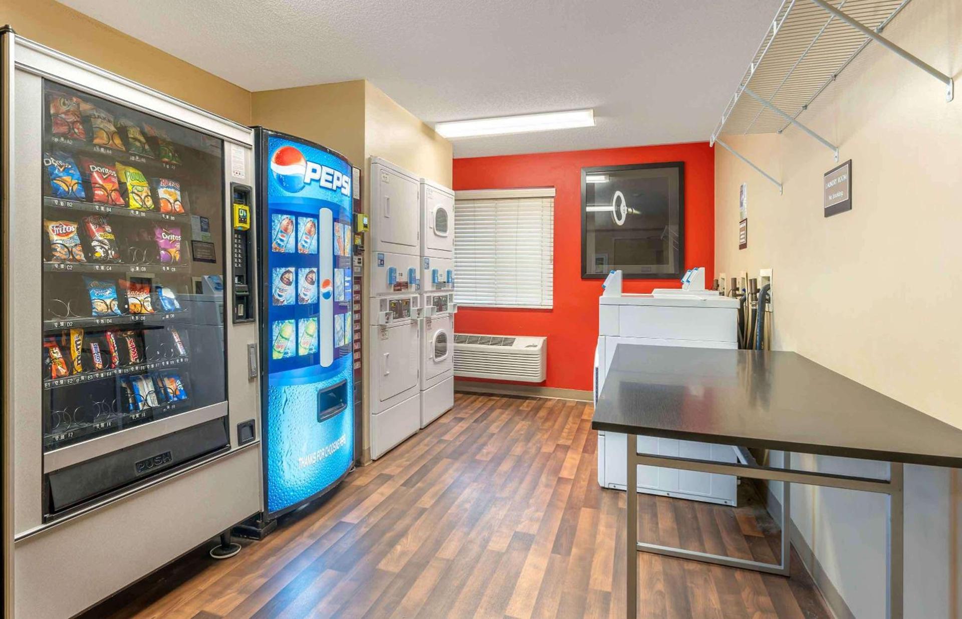 Studio 6 Extended Stay Florence KY - Meijer Dr Cincinnati photo 17