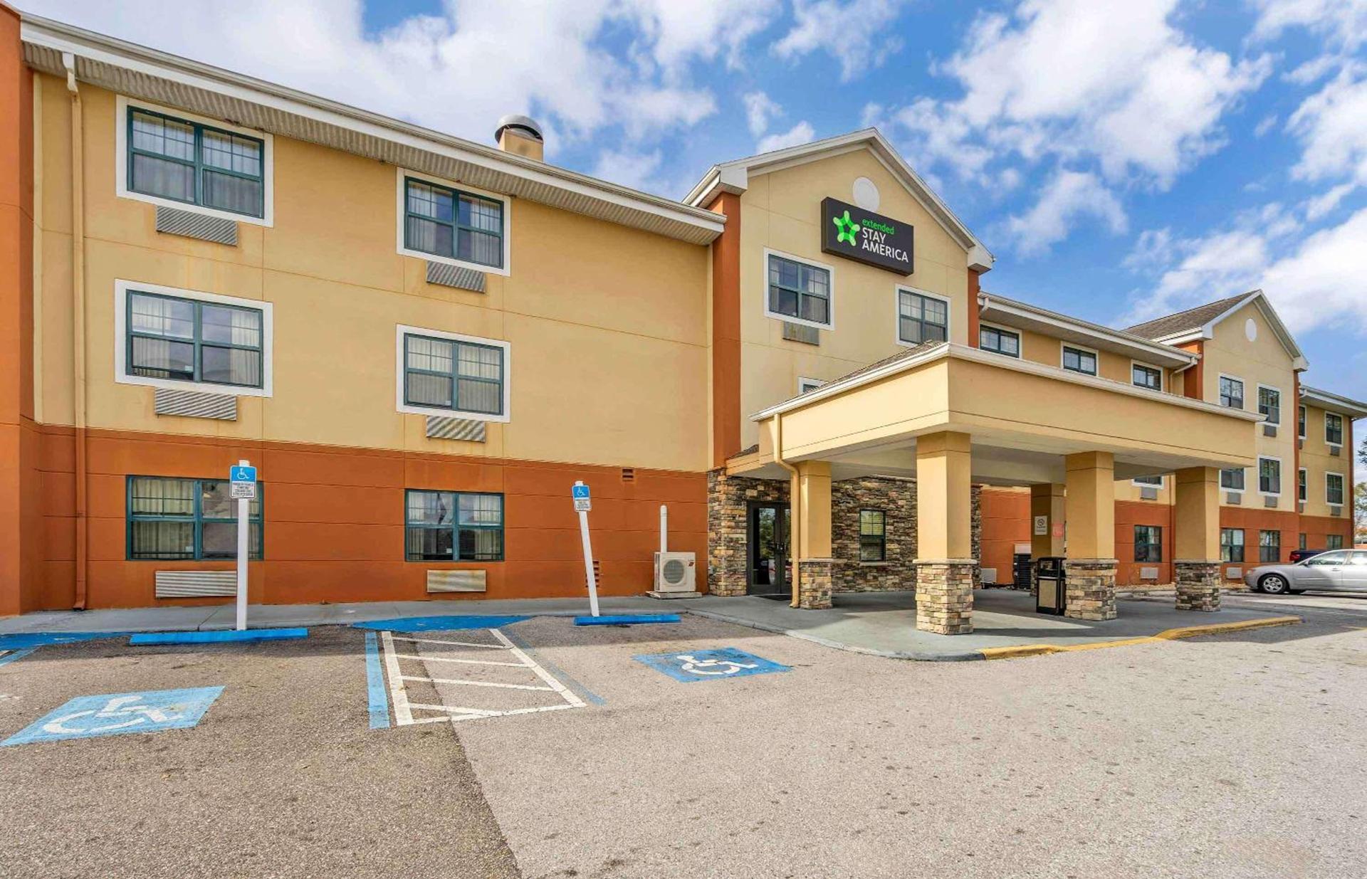 Extended Stay America Select Suites - Tampa - North - USF - Attractions photo 1