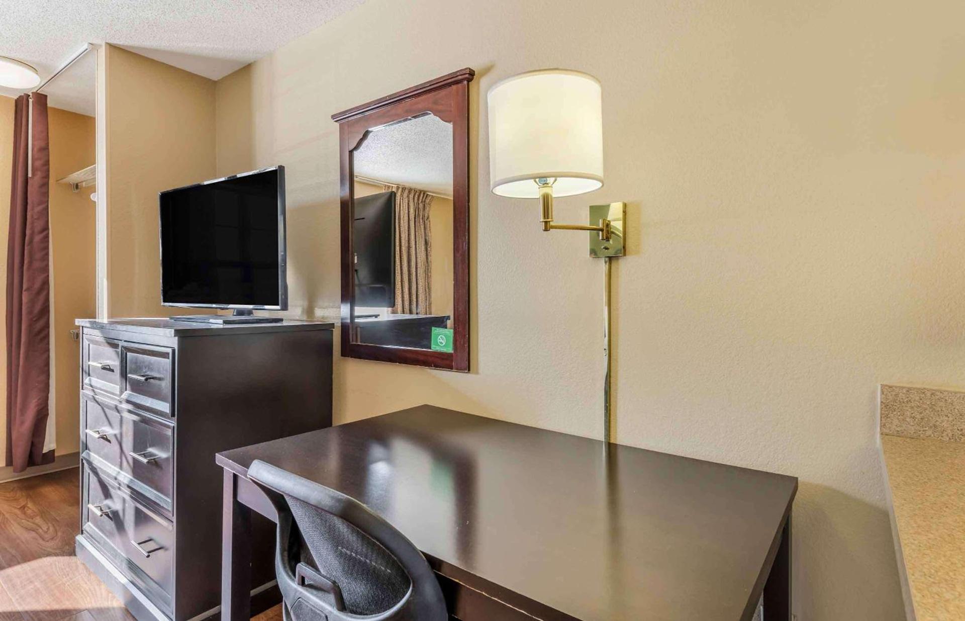 Extended Stay America Suites - Minneapolis - Maple Grove photo 9