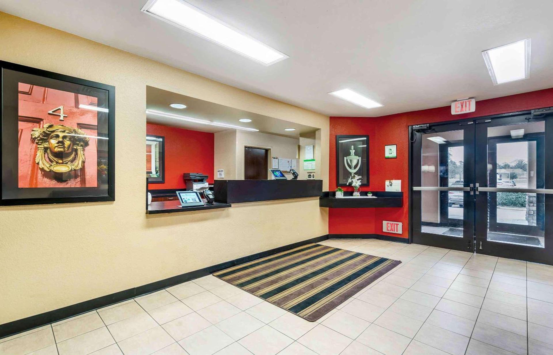 Extended Stay America Select Suites - Tampa - North - USF - Attractions photo 5