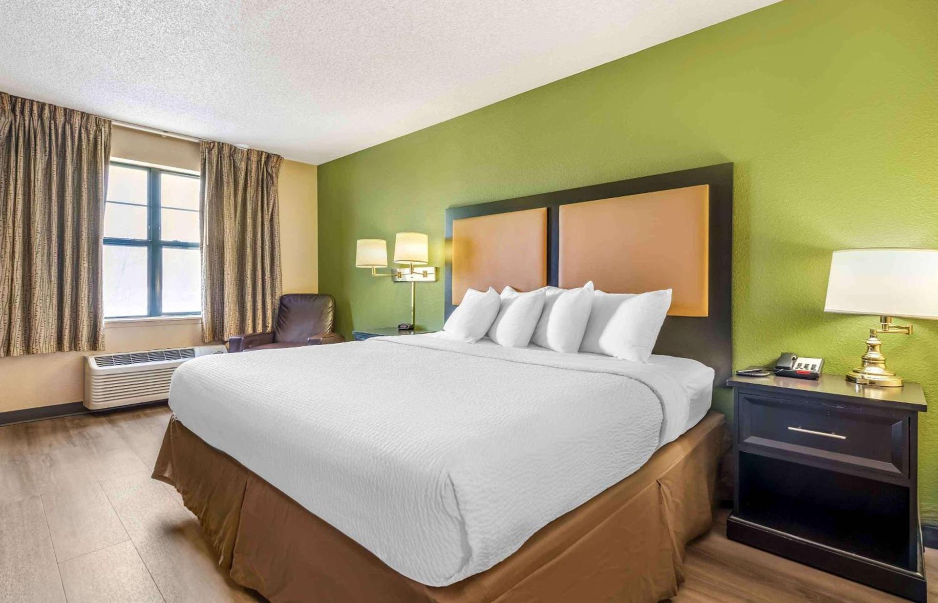 Extended Stay America Suites - Minneapolis - Maple Grove photo 13