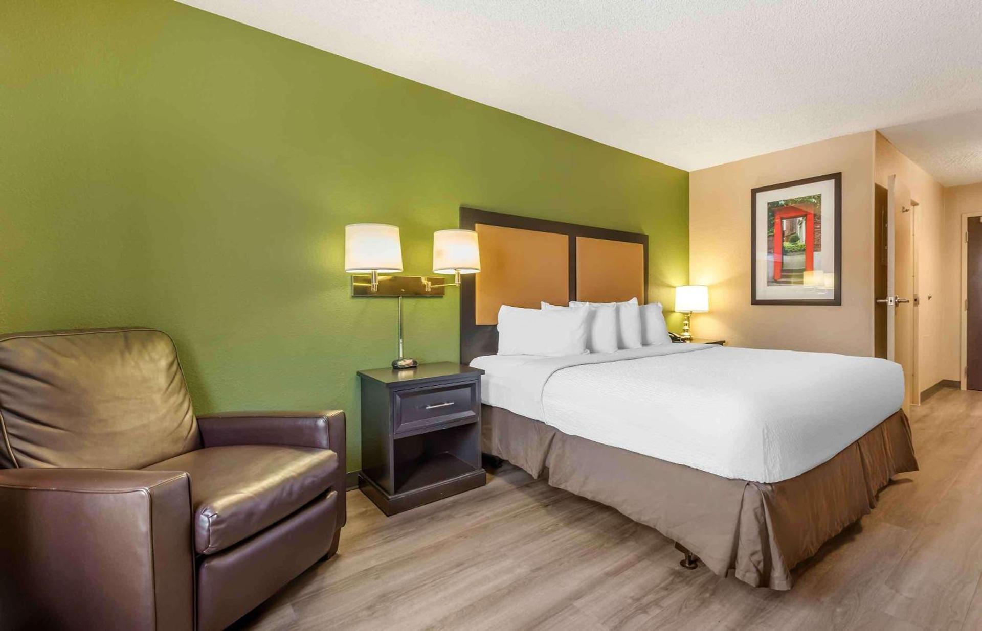 Extended Stay America Suites - Minneapolis - Maple Grove photo 14