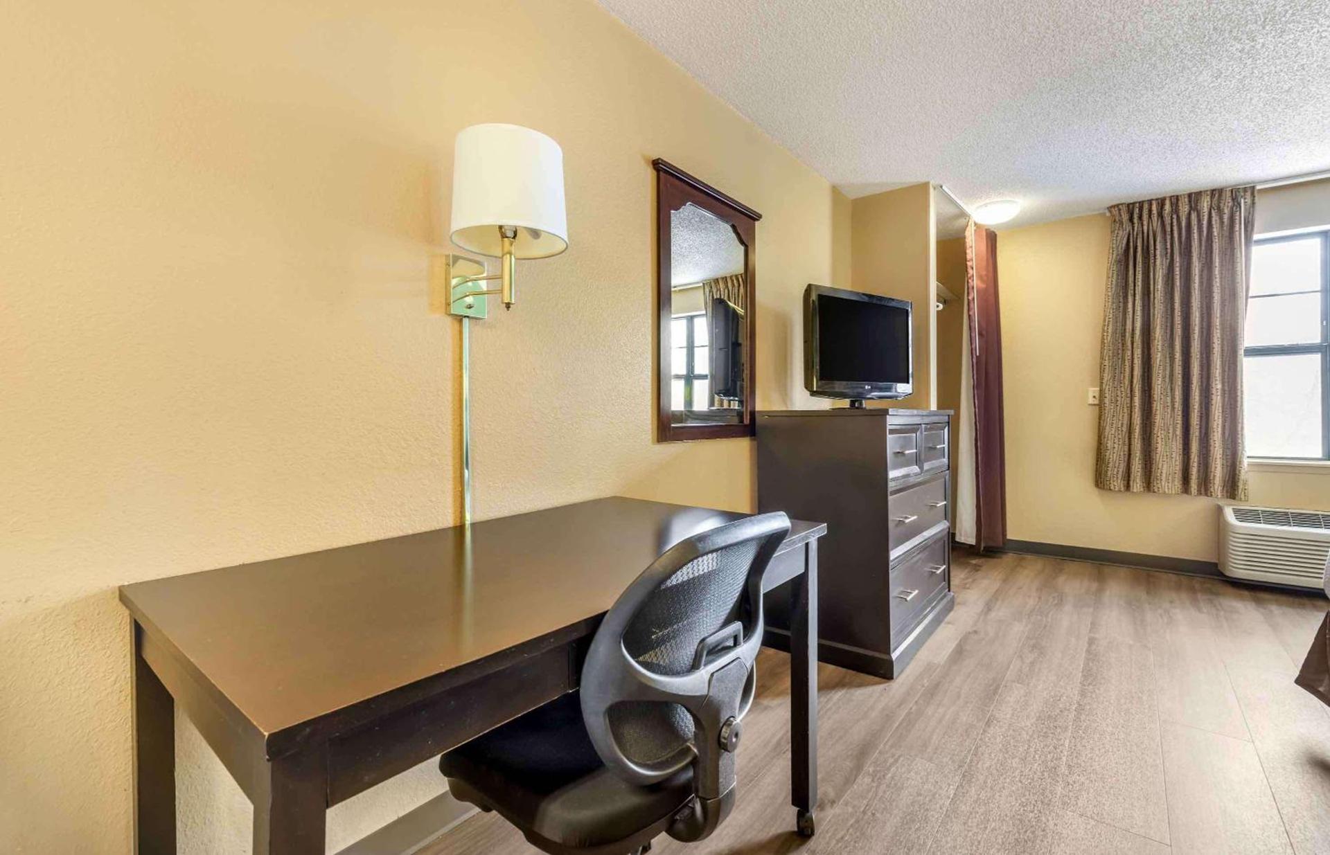 Extended Stay America Suites - Minneapolis - Maple Grove photo 15