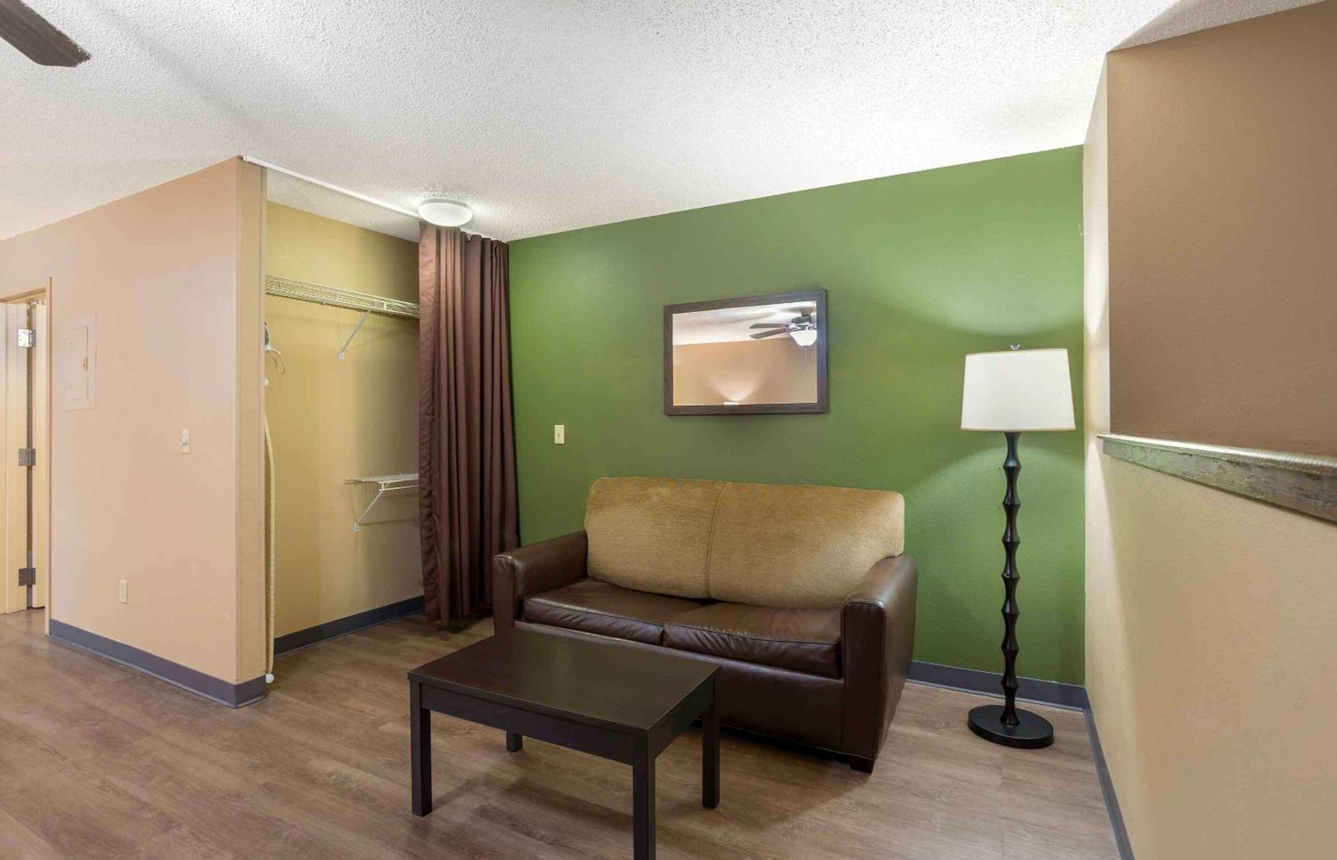Extended Stay America Suites - Minneapolis - Maple Grove photo 27