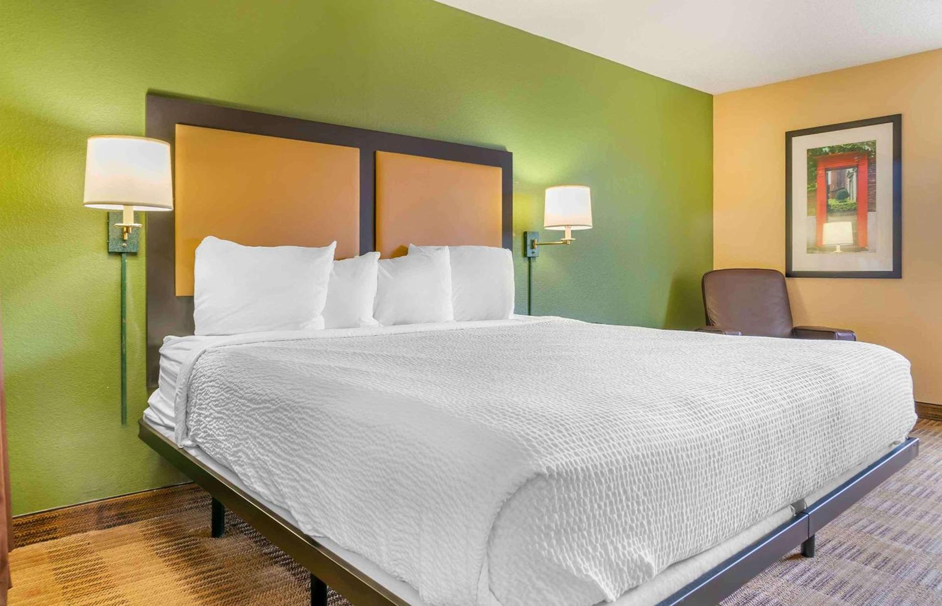 Extended Stay America Suites - Auburn Hills - University Drive photo 15
