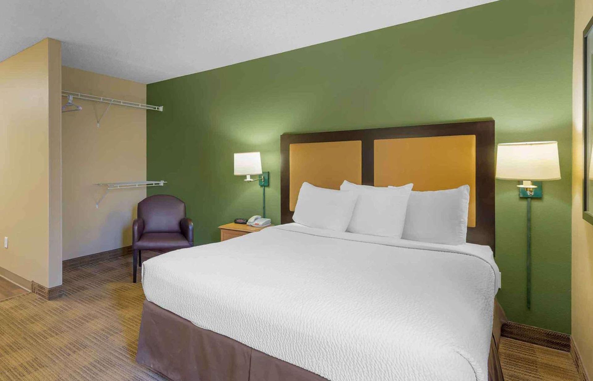 Hawthorn Extended Stay by Wyndham DFW Airport North photo 9