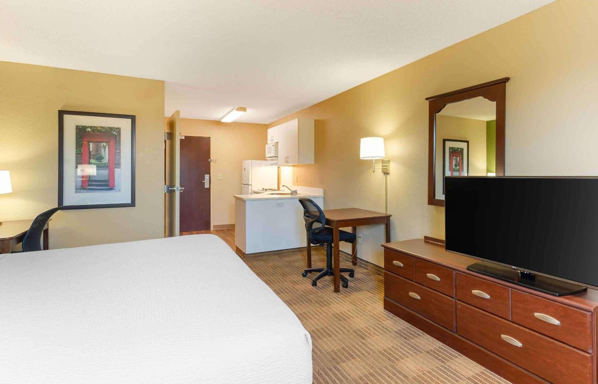 Extended Stay America Suites - Dublin - Hacienda Dr photo 17