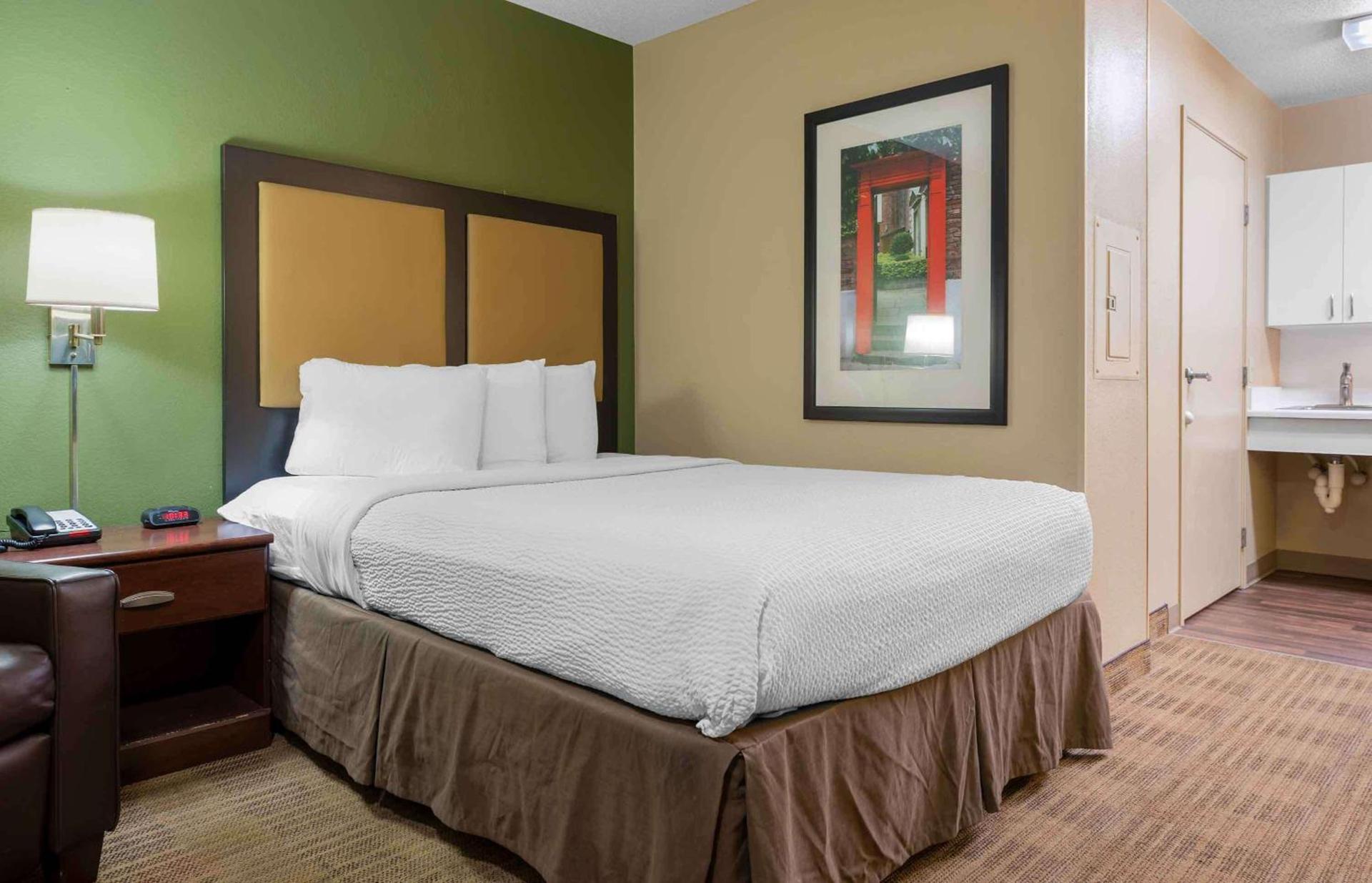 Hawthorn Extended Stay by Wyndham DFW Airport North photo 31