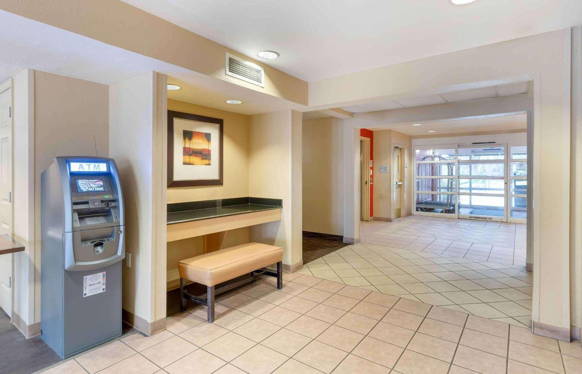 Extended Stay America Suites - Orlando - Lake Buena Vista photo 9
