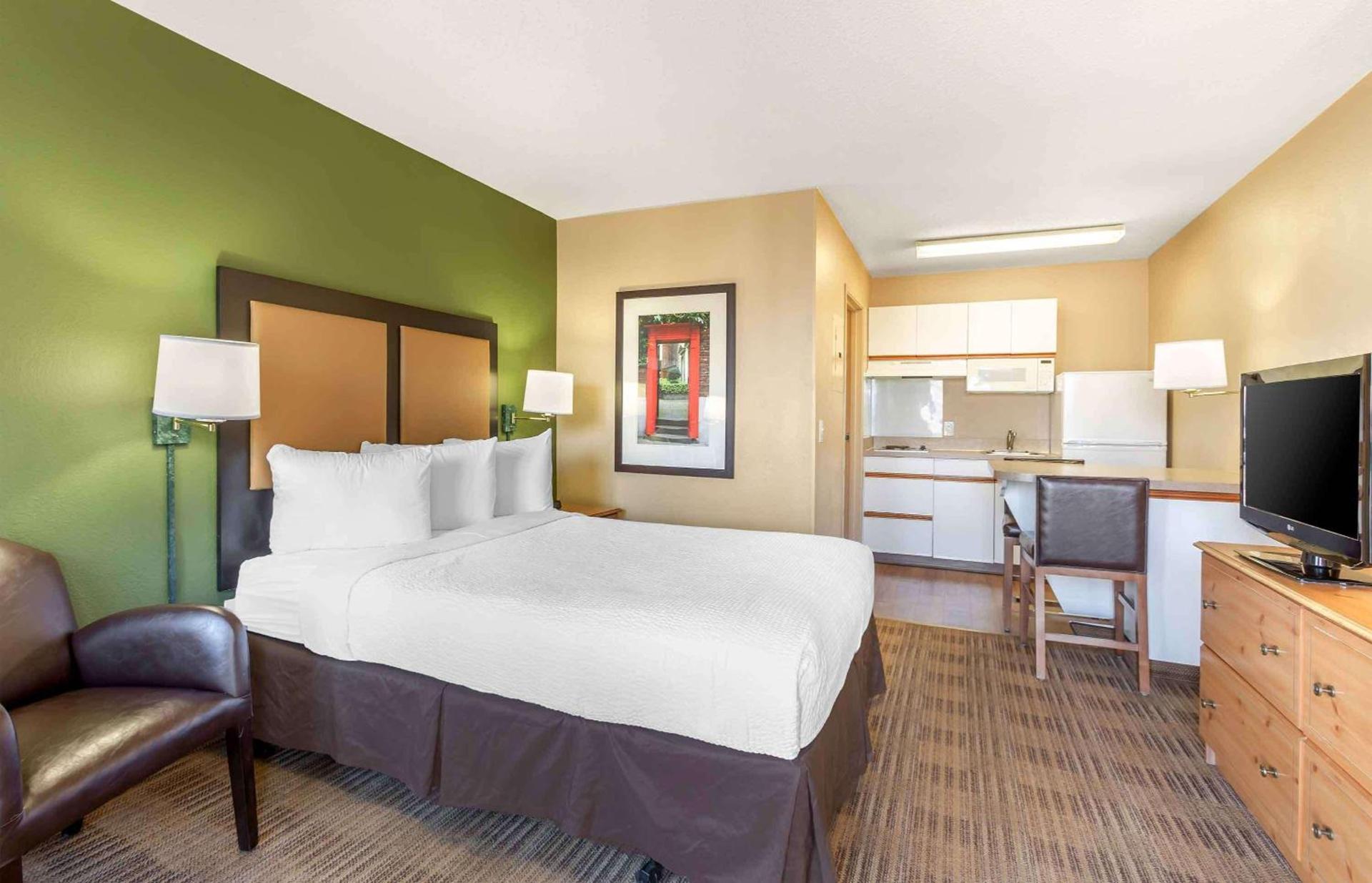 Extended Stay America Select Suites - Phoenix - Mesa - West photo 10