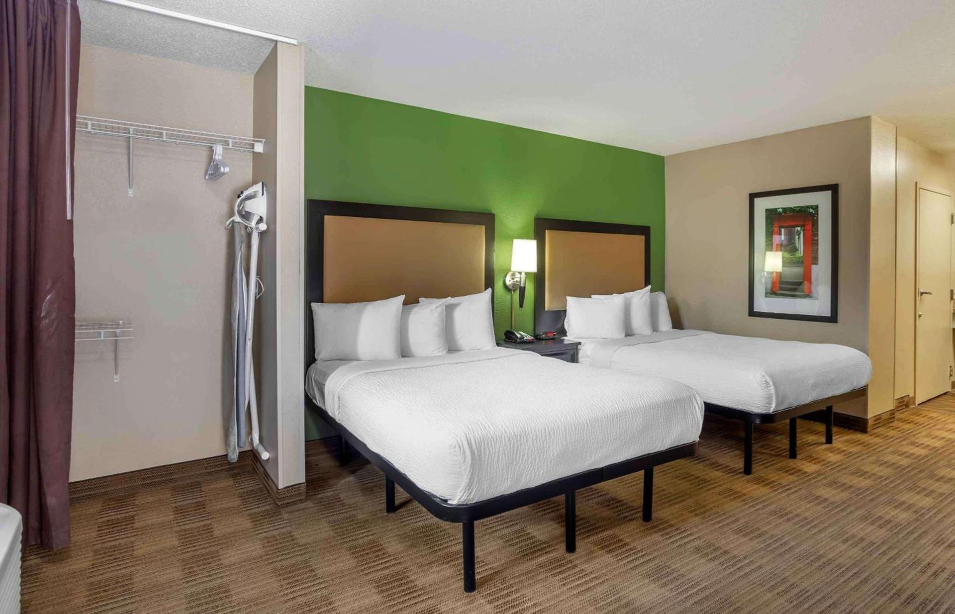 Studio 6 Suites Fresno North CA photo 29