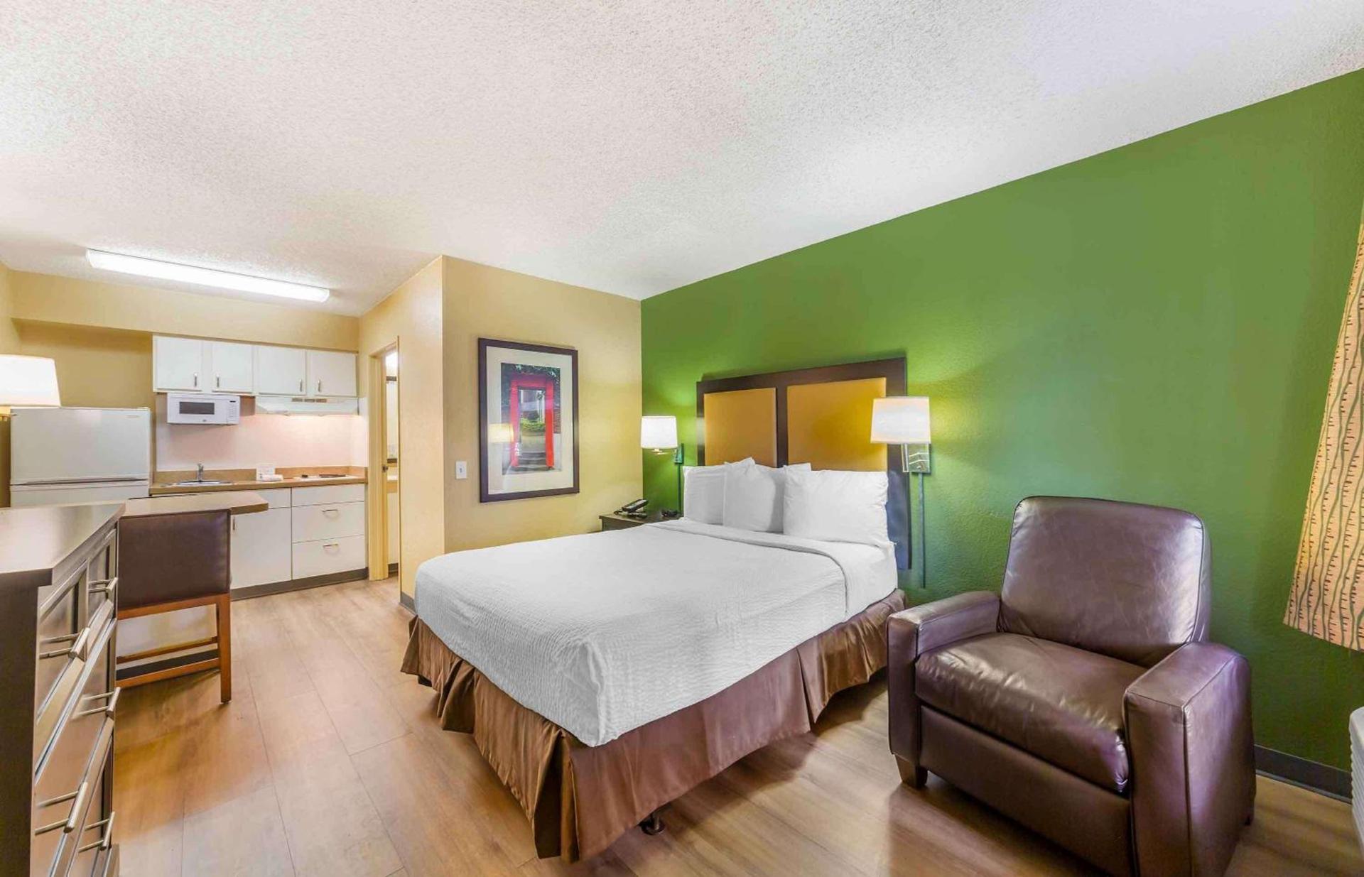 Extended Stay America Suites - Fort Lauderdale - Tamarac photo 9
