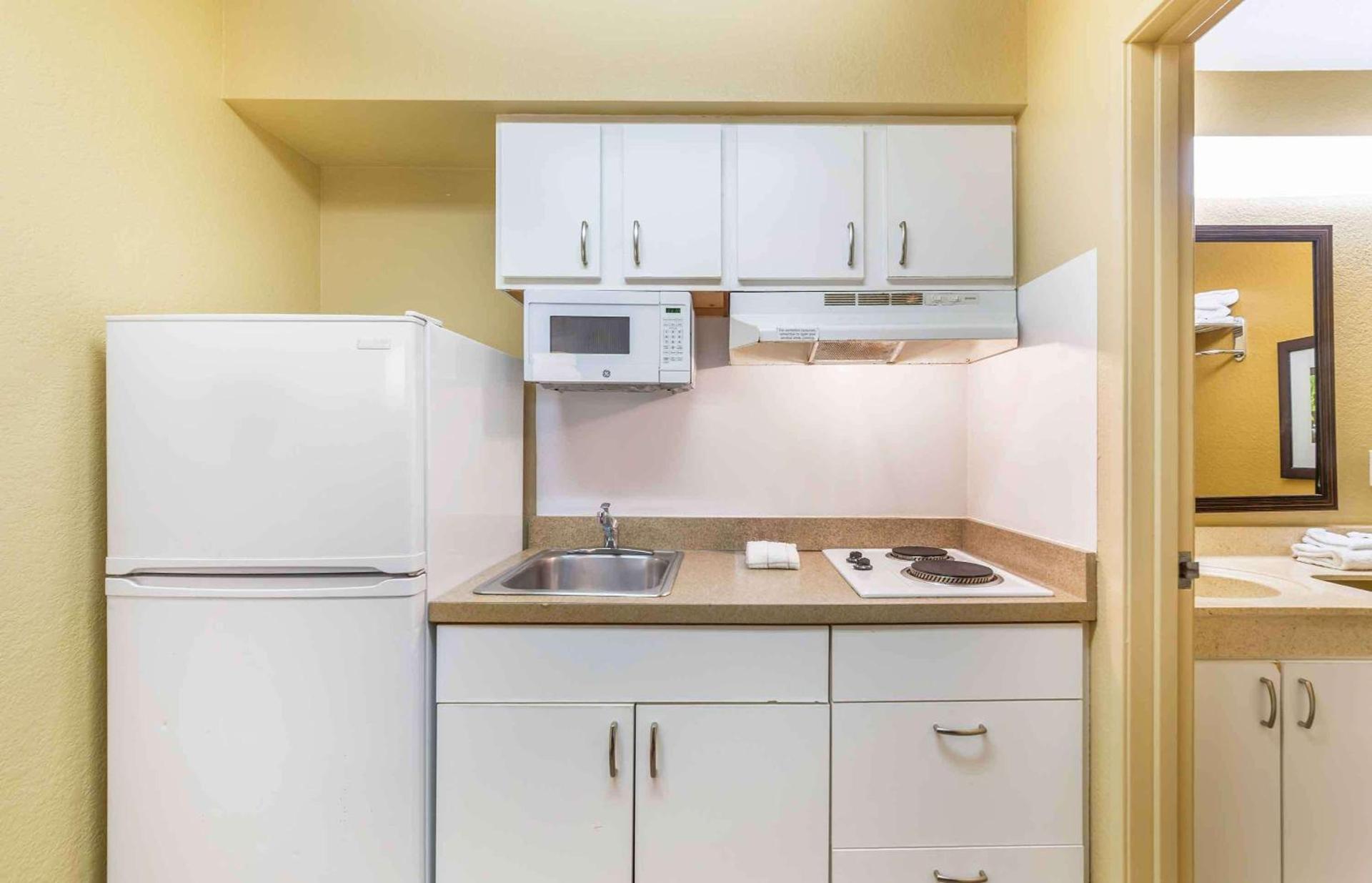 Extended Stay America Suites - Fort Lauderdale - Tamarac photo 12