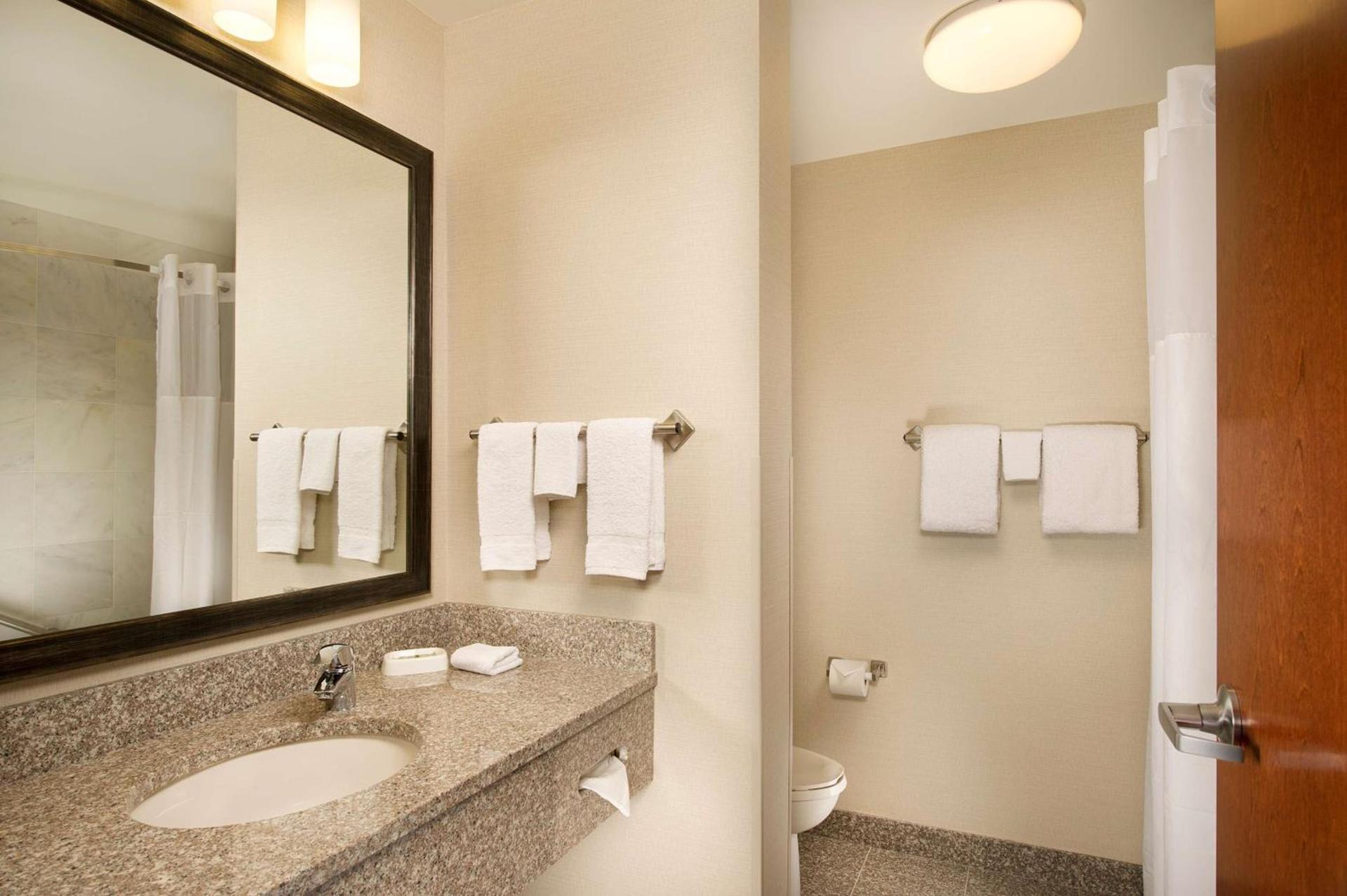 Drury Plaza Hotel Valdosta photo 11