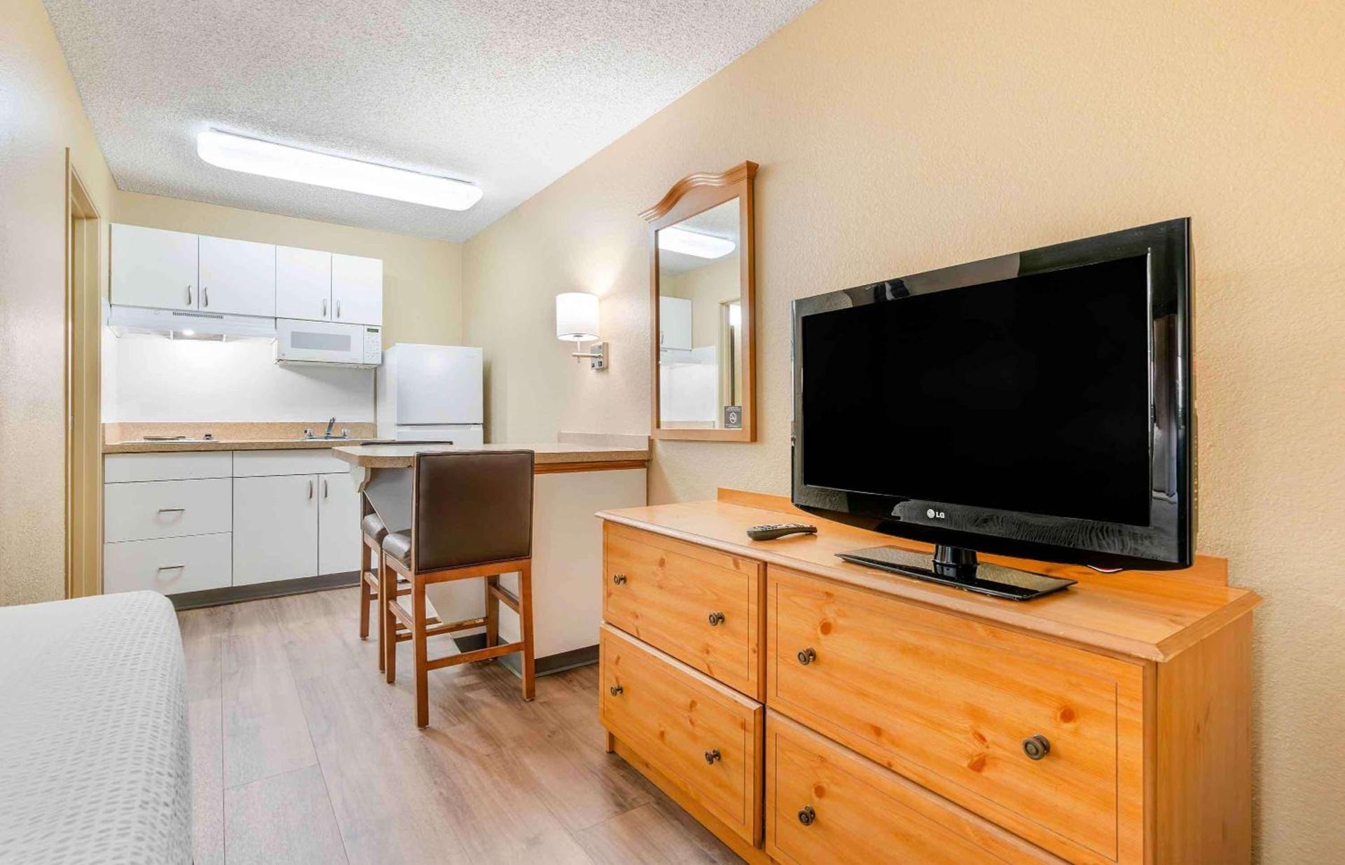 Extended Stay America Suites - Portland - Tigard photo 12