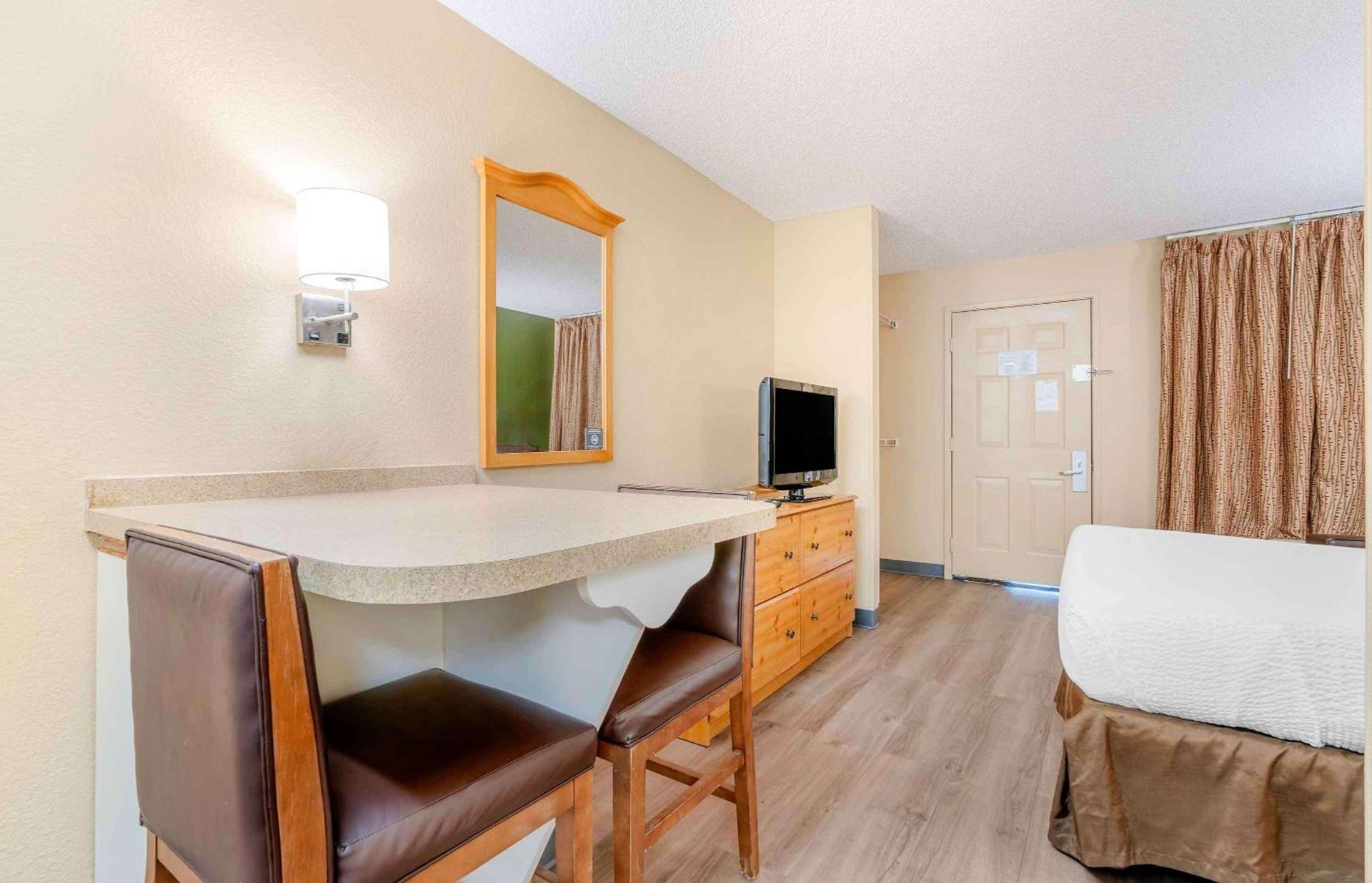 Extended Stay America Suites - Portland - Tigard photo 13