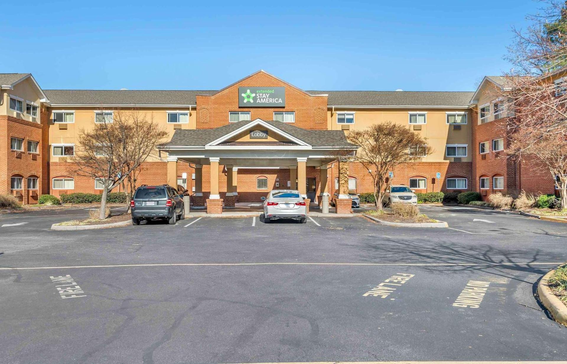 Extended Stay America Select Suites - Chesapeake - Churchland Blvd photo 1