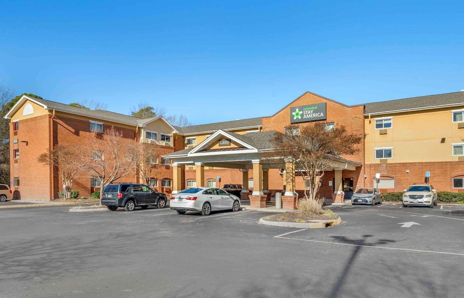 Extended Stay America Select Suites - Chesapeake - Churchland Blvd photo 2
