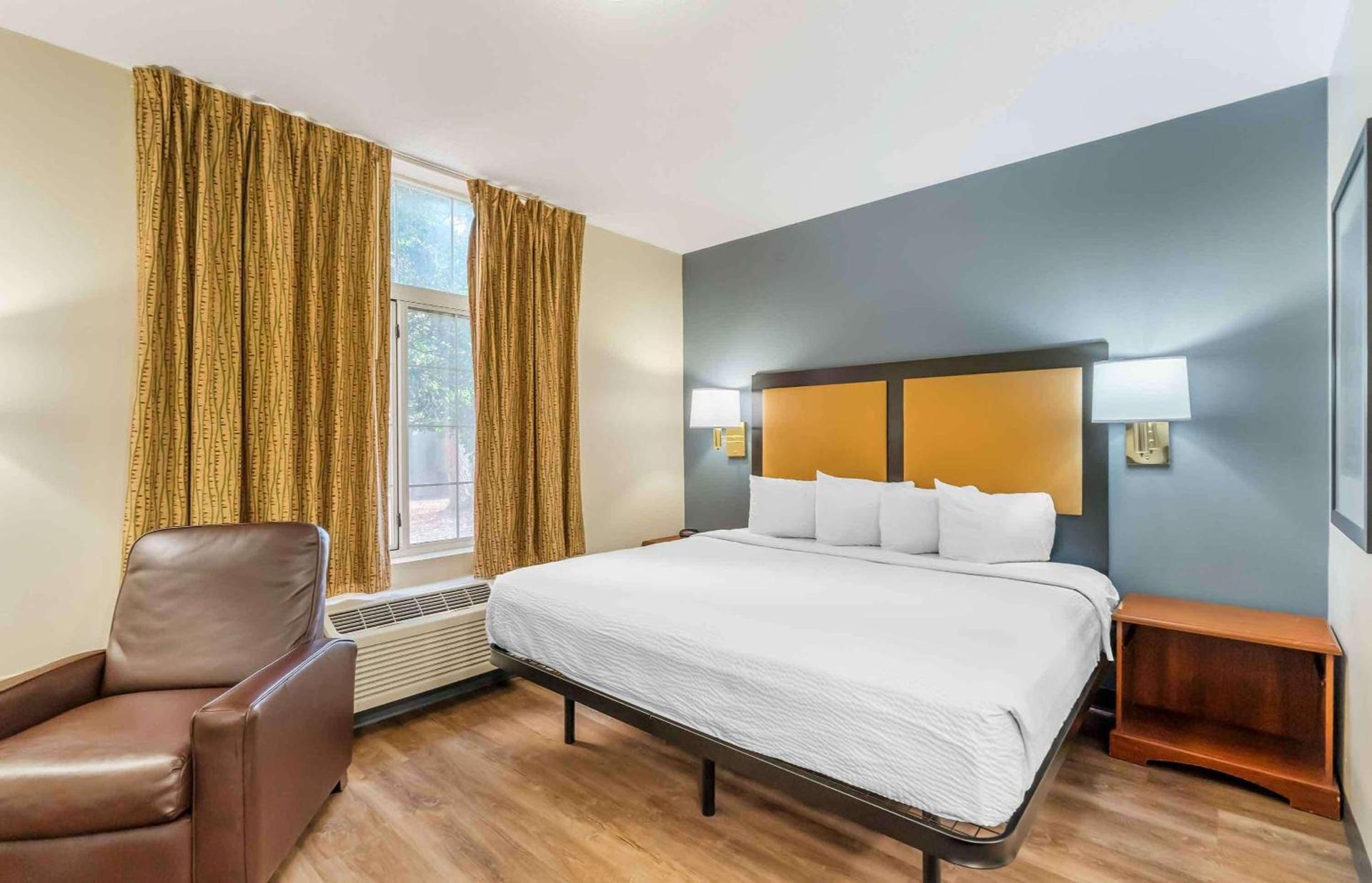 Extended Stay America Suites - Chesapeake - Greenbrier Circle photo 7