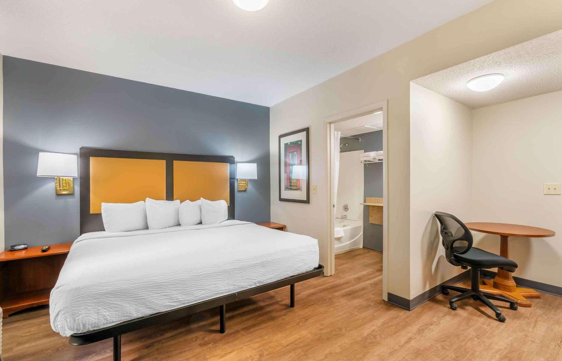 Extended Stay America Suites - Chesapeake - Greenbrier Circle photo 8
