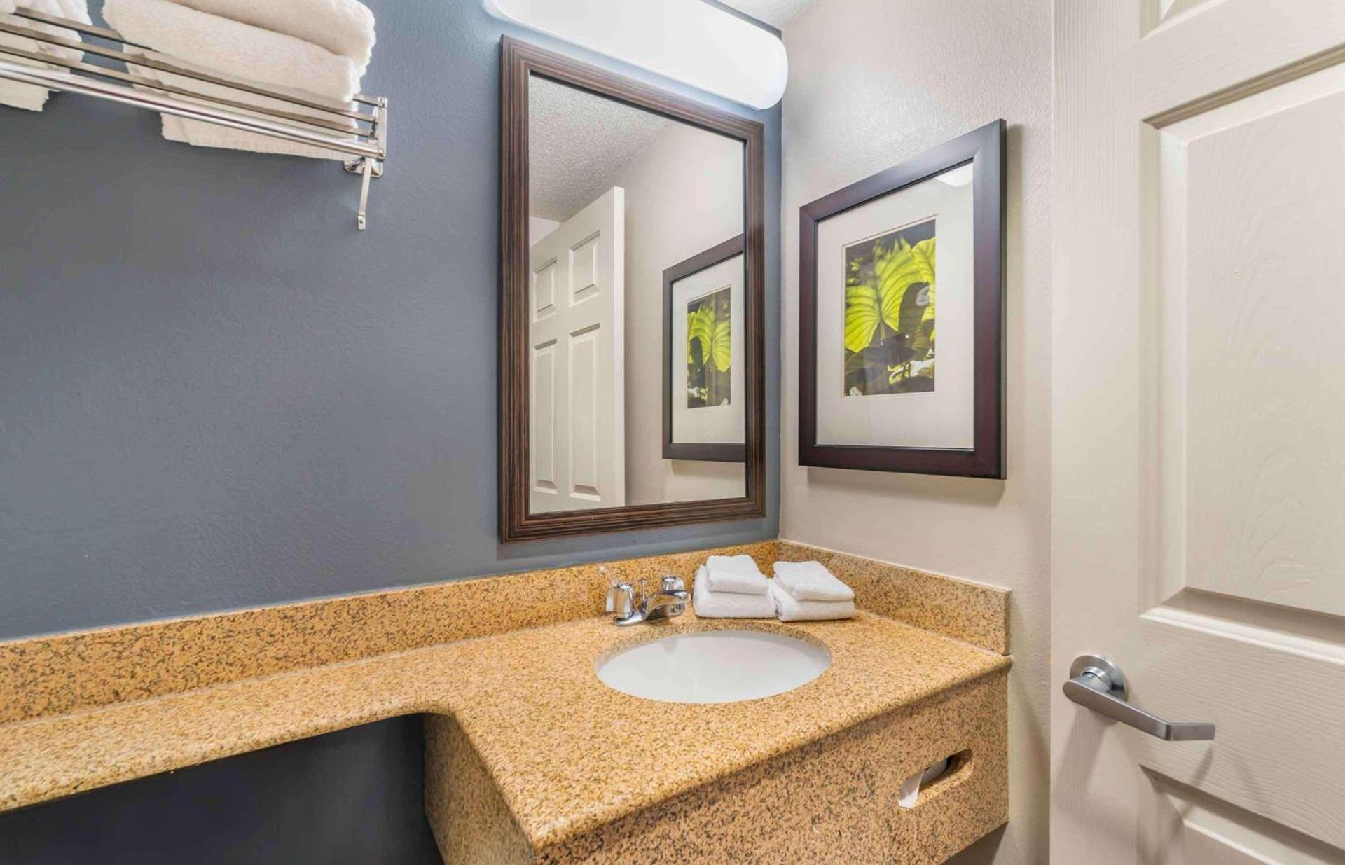 Extended Stay America Suites - Chesapeake - Greenbrier Circle photo 32