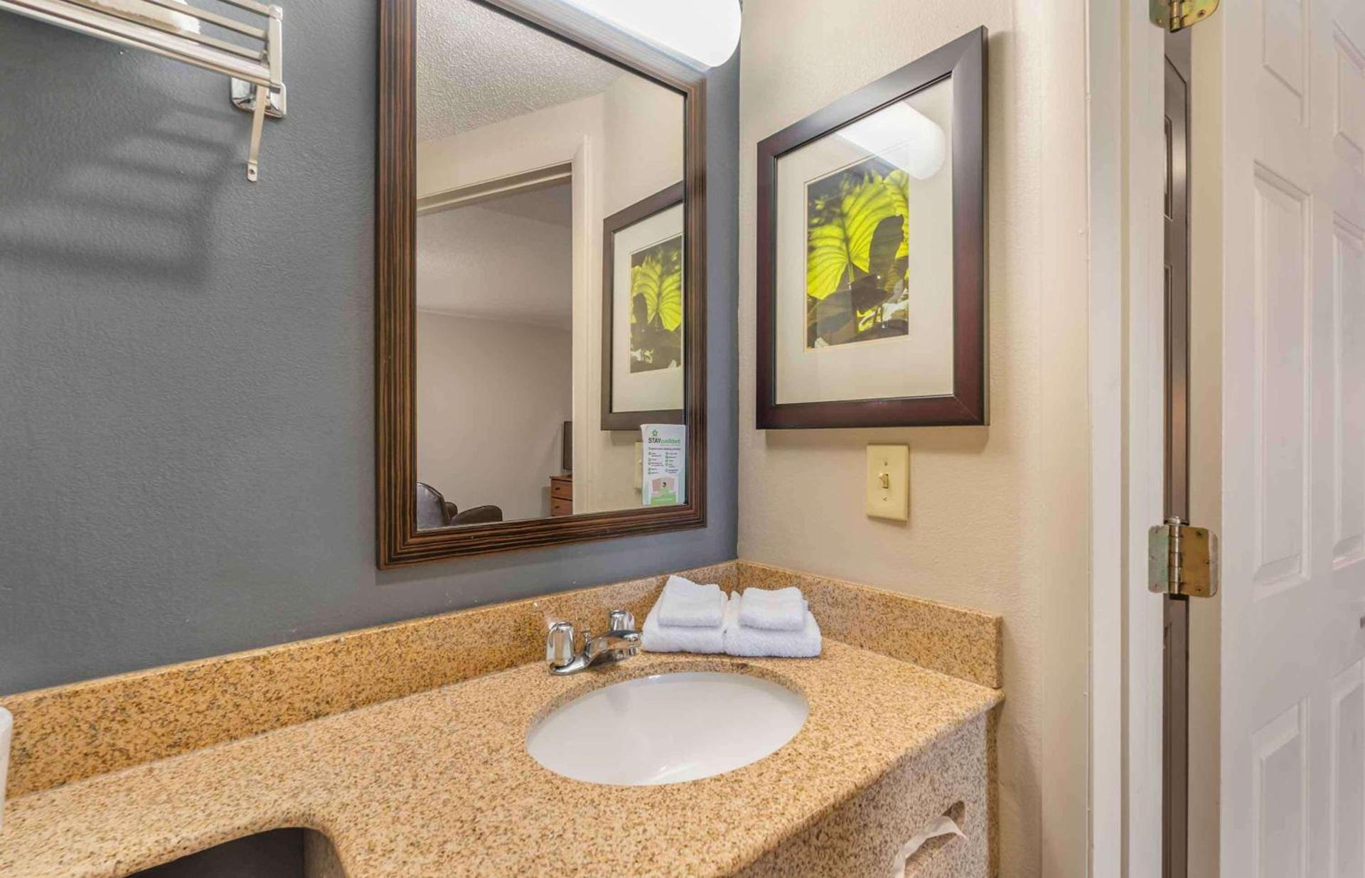 Extended Stay America Suites - Chesapeake - Greenbrier Circle photo 35