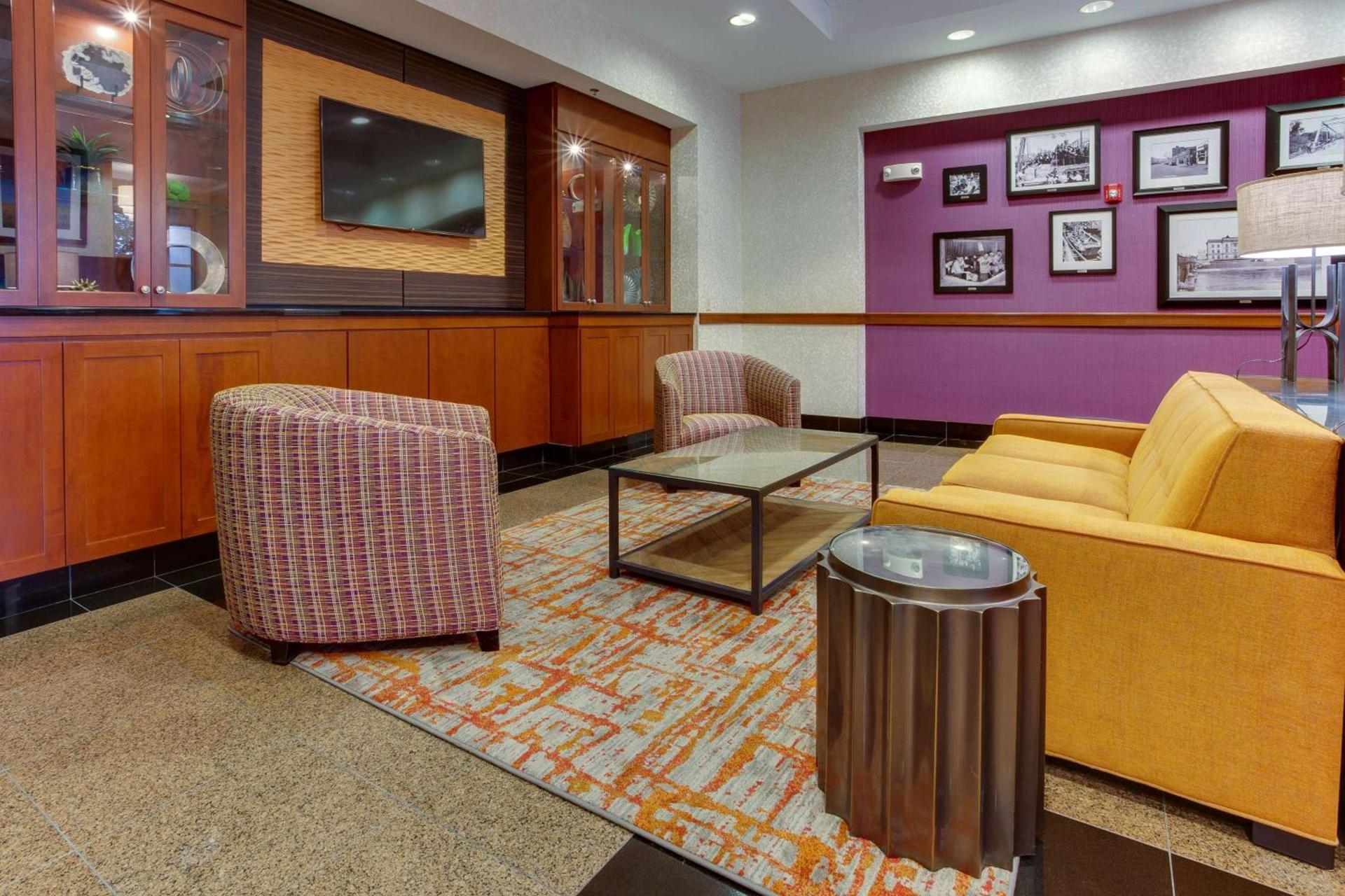 Drury Inn & Suites West Des Moines photo 5