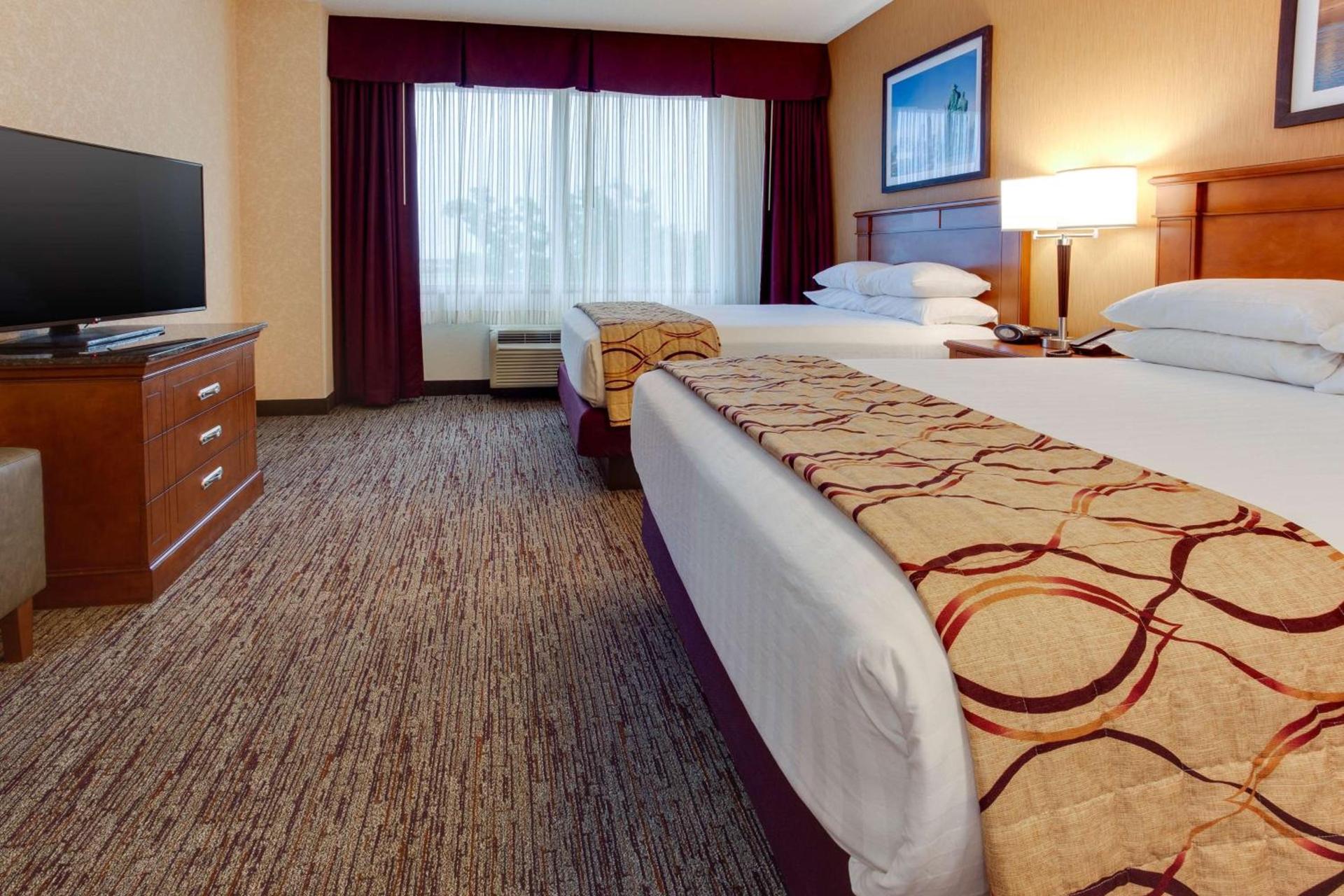 Drury Inn & Suites West Des Moines photo 16