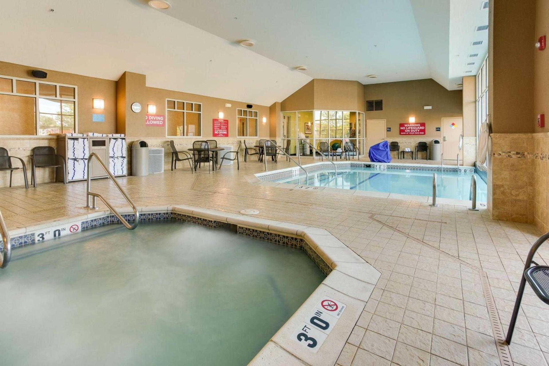 Drury Inn & Suites West Des Moines photo 21