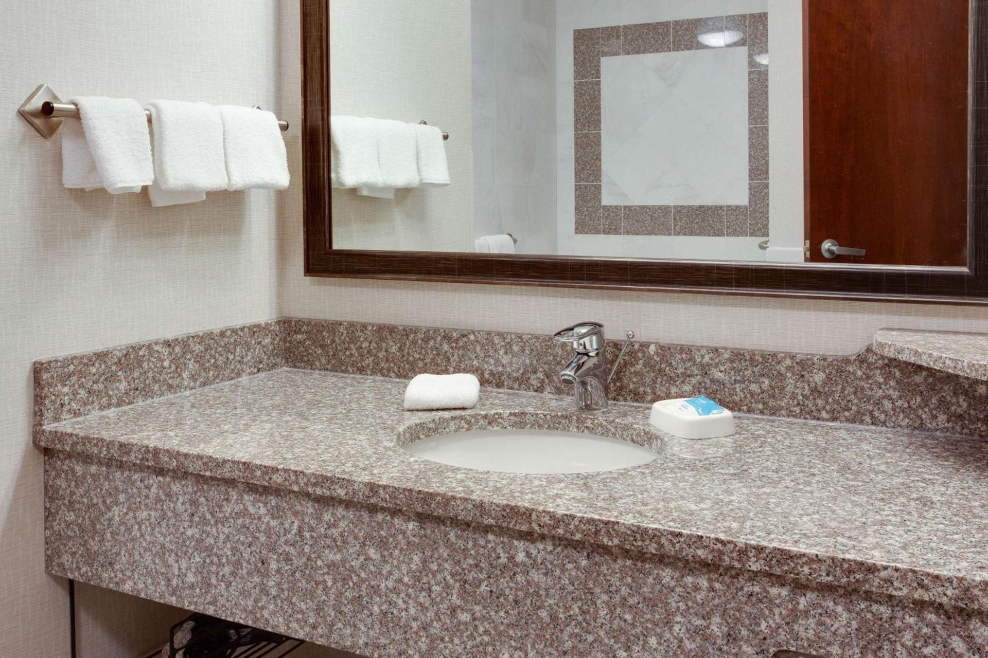 Drury Inn & Suites West Des Moines photo 28