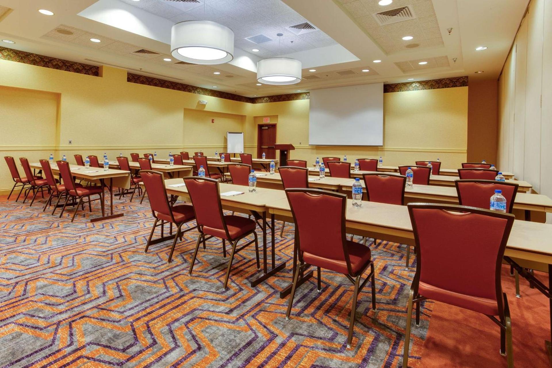 Drury Inn & Suites West Des Moines photo 33